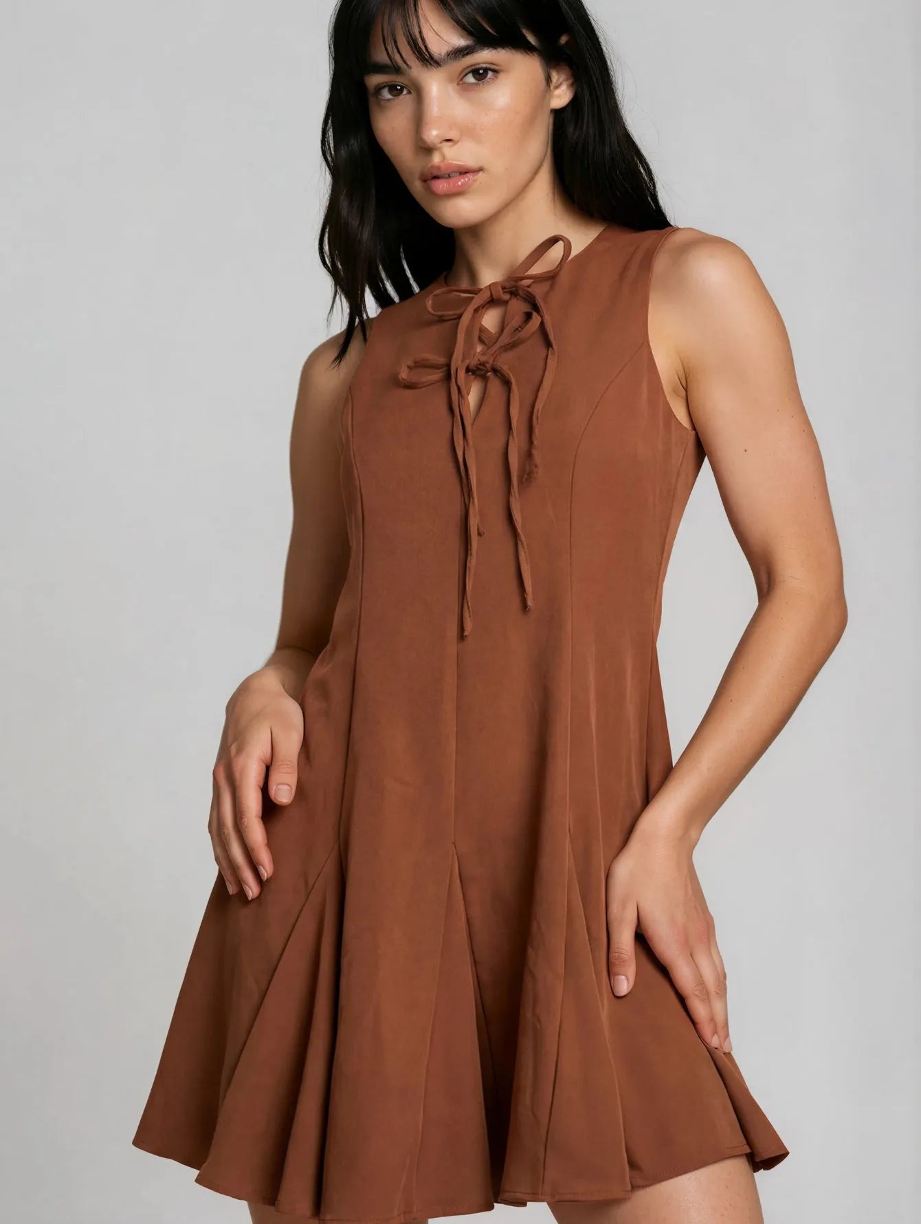 Vestido Alfaiataria Decote V Amarração