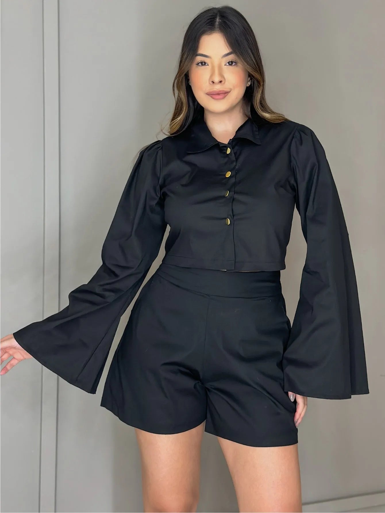 Conjunto Tricoline Camisa Cropped Short