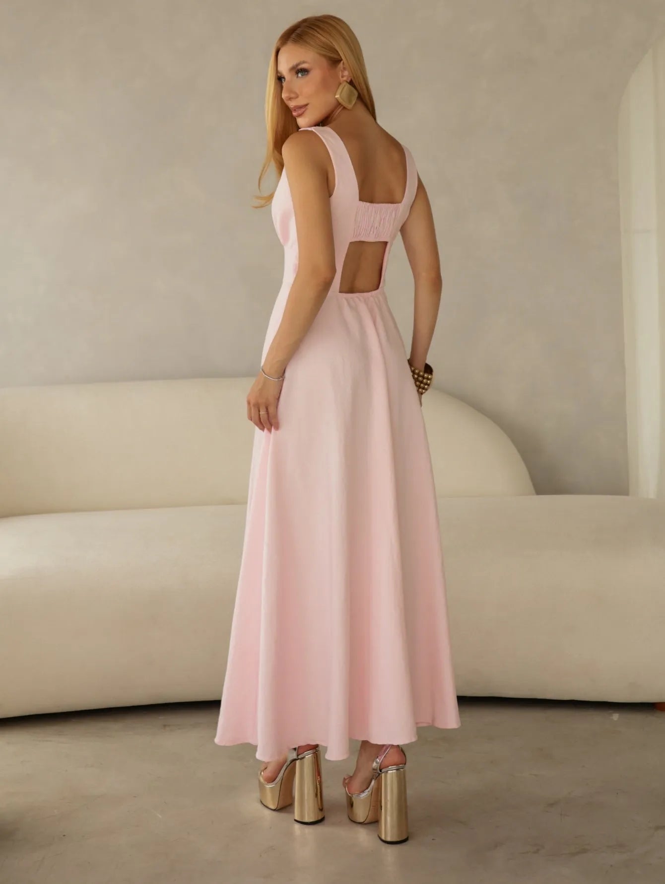 Vestido Midi Alfaiataria Decote V Lastex