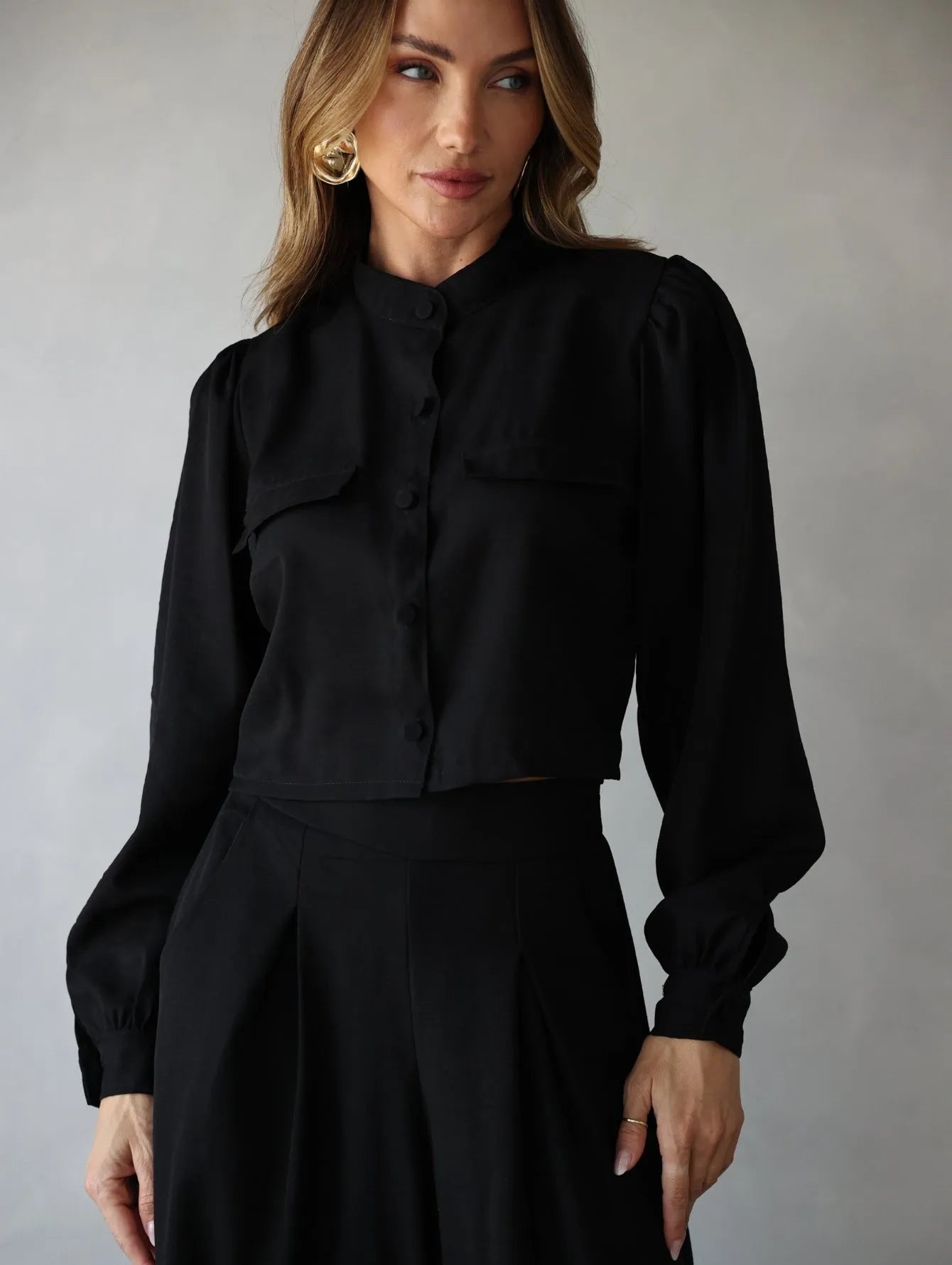Conjunto Alfaiataria Pantalona Camisa Cropped