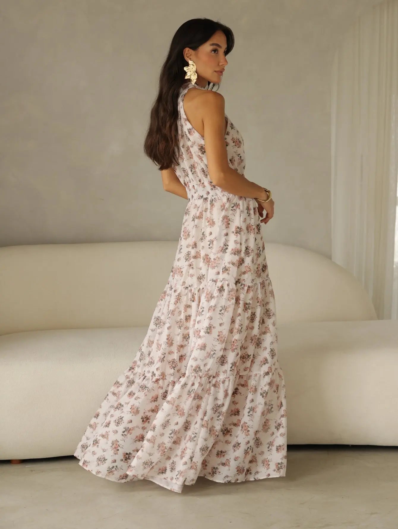 Vestido Longo Chiffon Floral Gola Alta