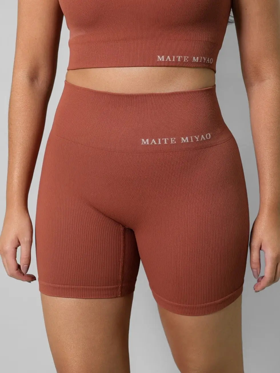 Short Seamless Canelado Cintura Alta