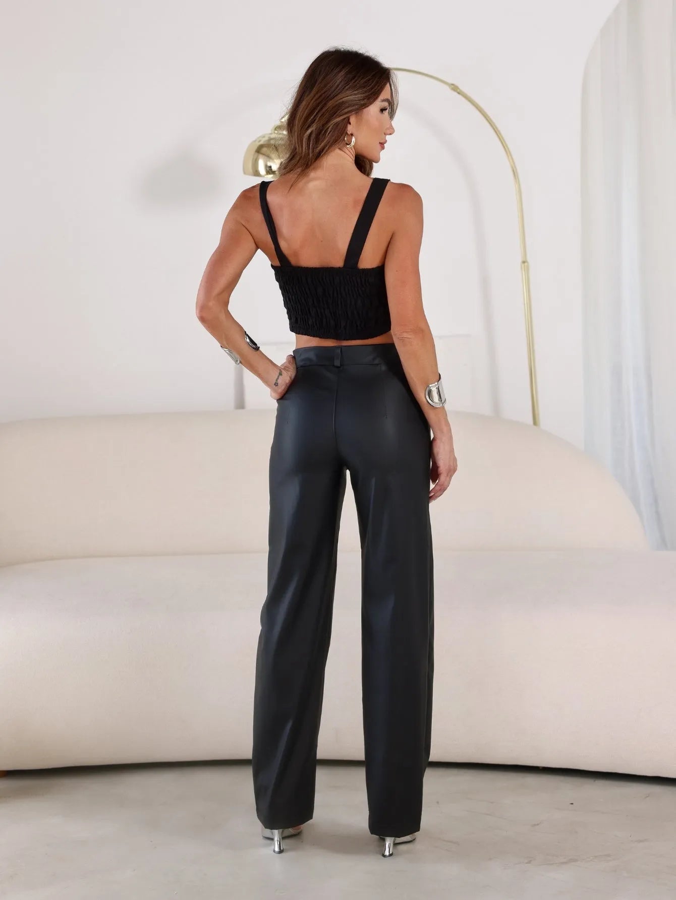 Calça Reta Couro Sintético