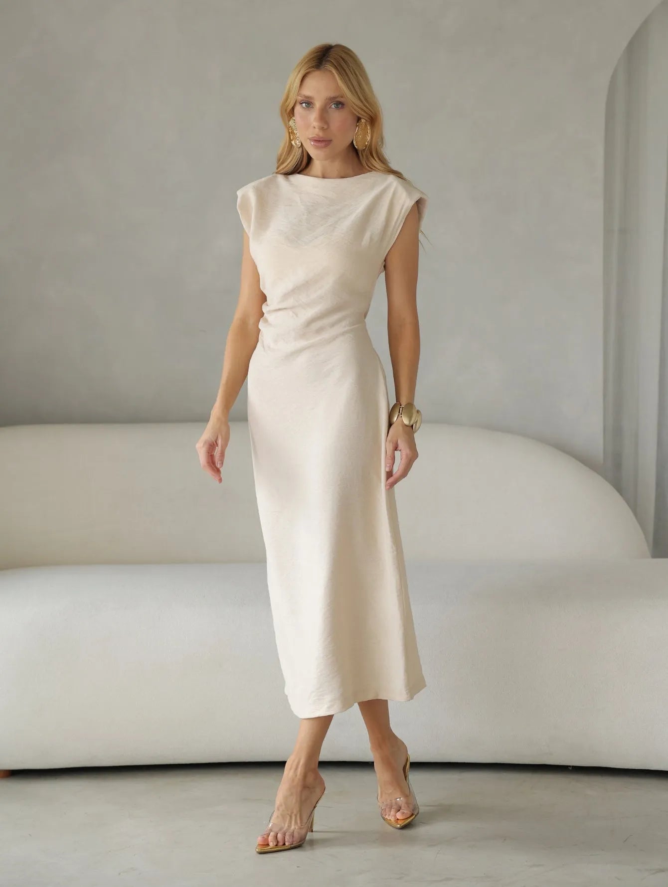 Vestido Midi Drapeado Ombreiras