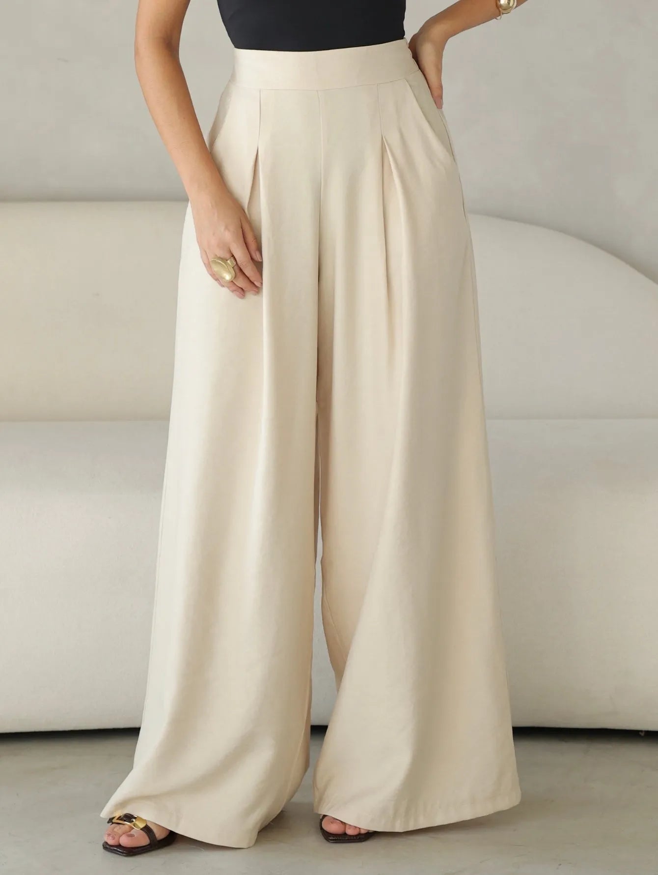 Calça Pantalona Alfaiataria Cintura Alta