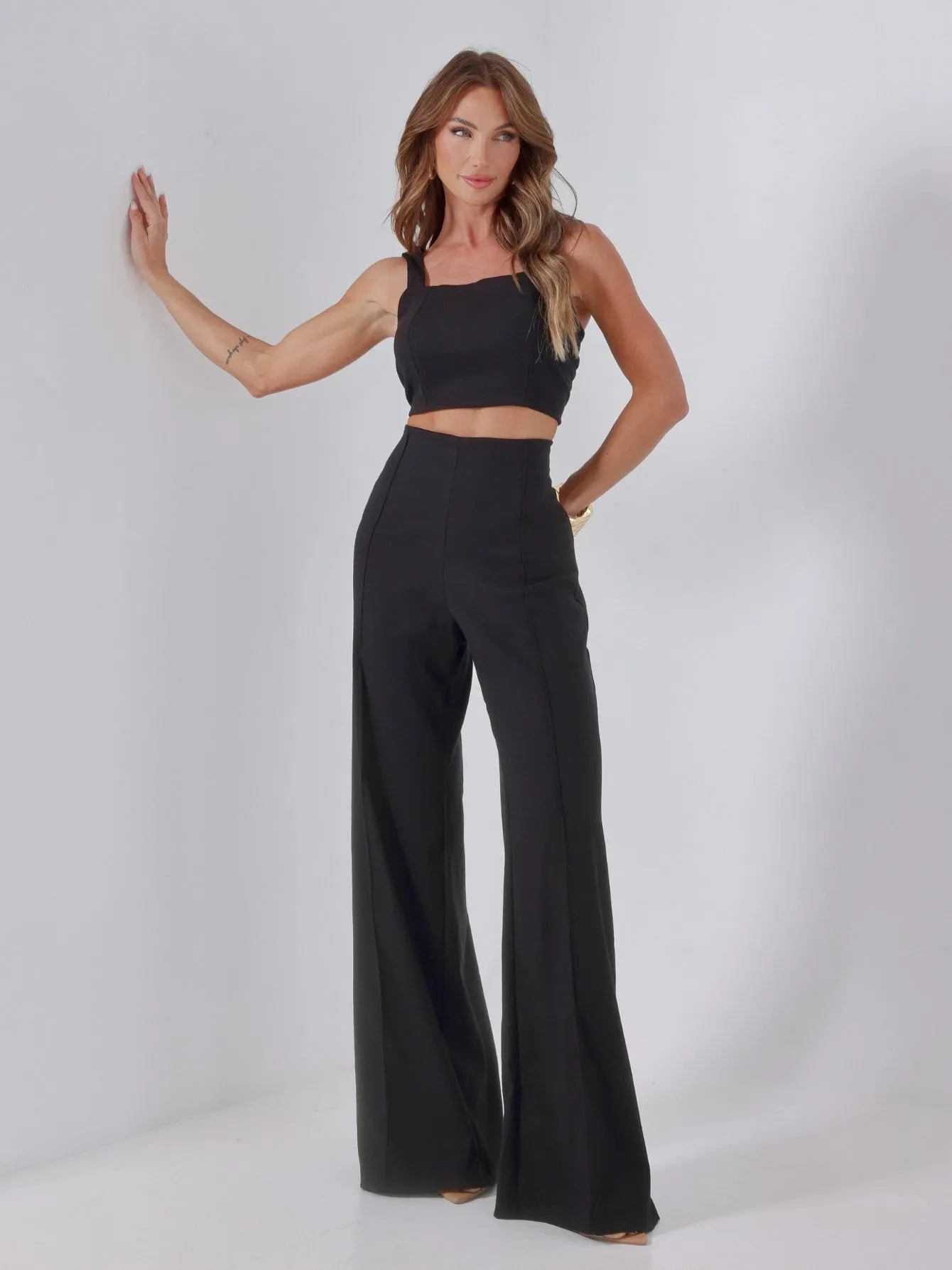 Conjunto Linho Wide Leg Cropped Alças
