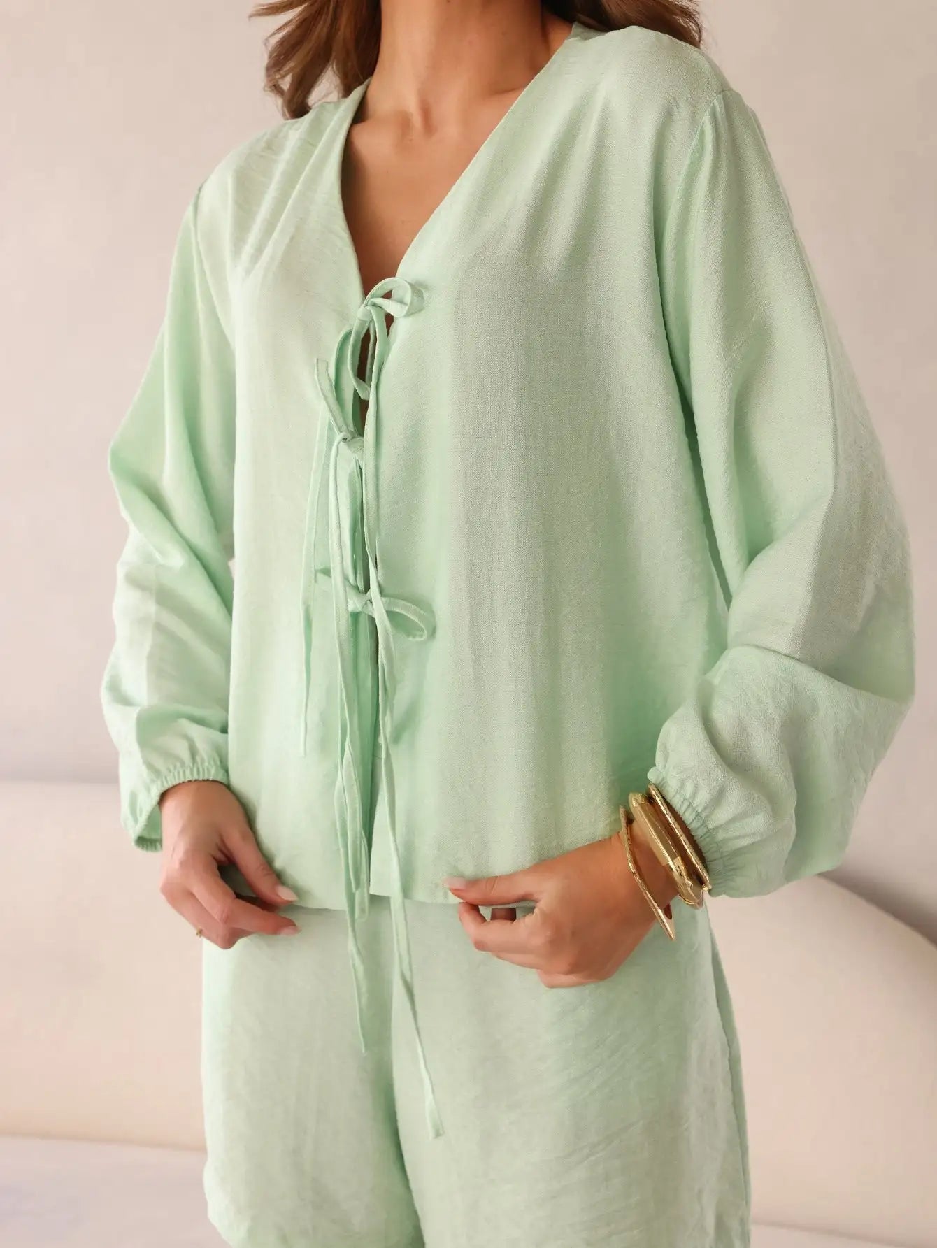 Conjunto Viscose Texturizada Mangas Bufantes