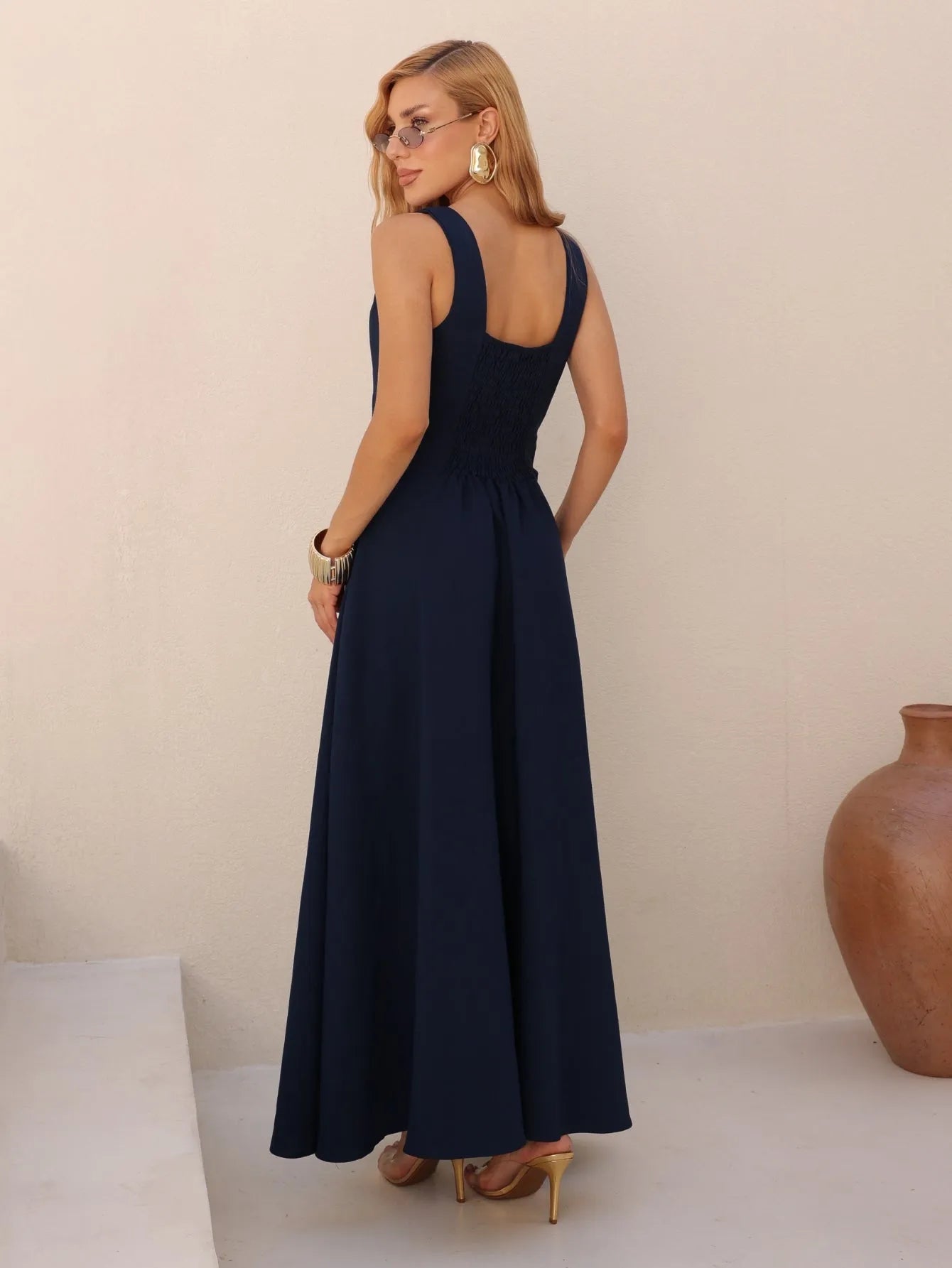 Vestido Longo Alfaiataria Decote Quadrado