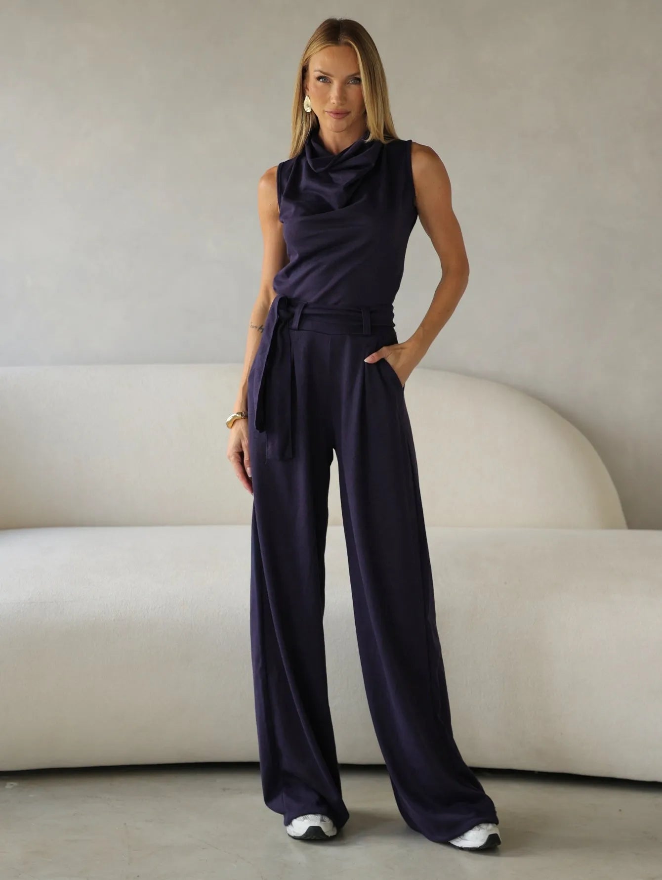 Conjunto Lanzinha Pantalona Gola Alta Cinto