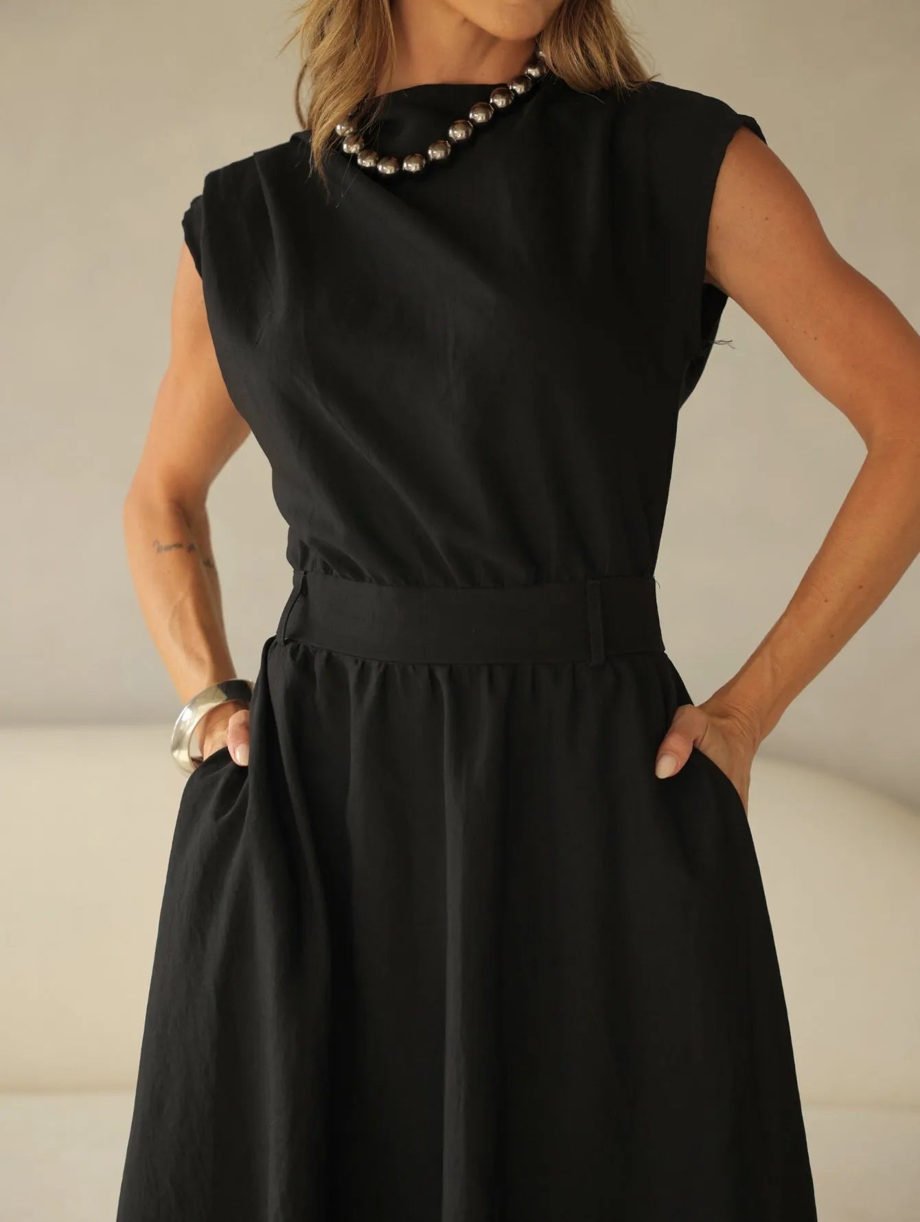 Vestido Midi Alfaiataria Saia Evasê Passantes