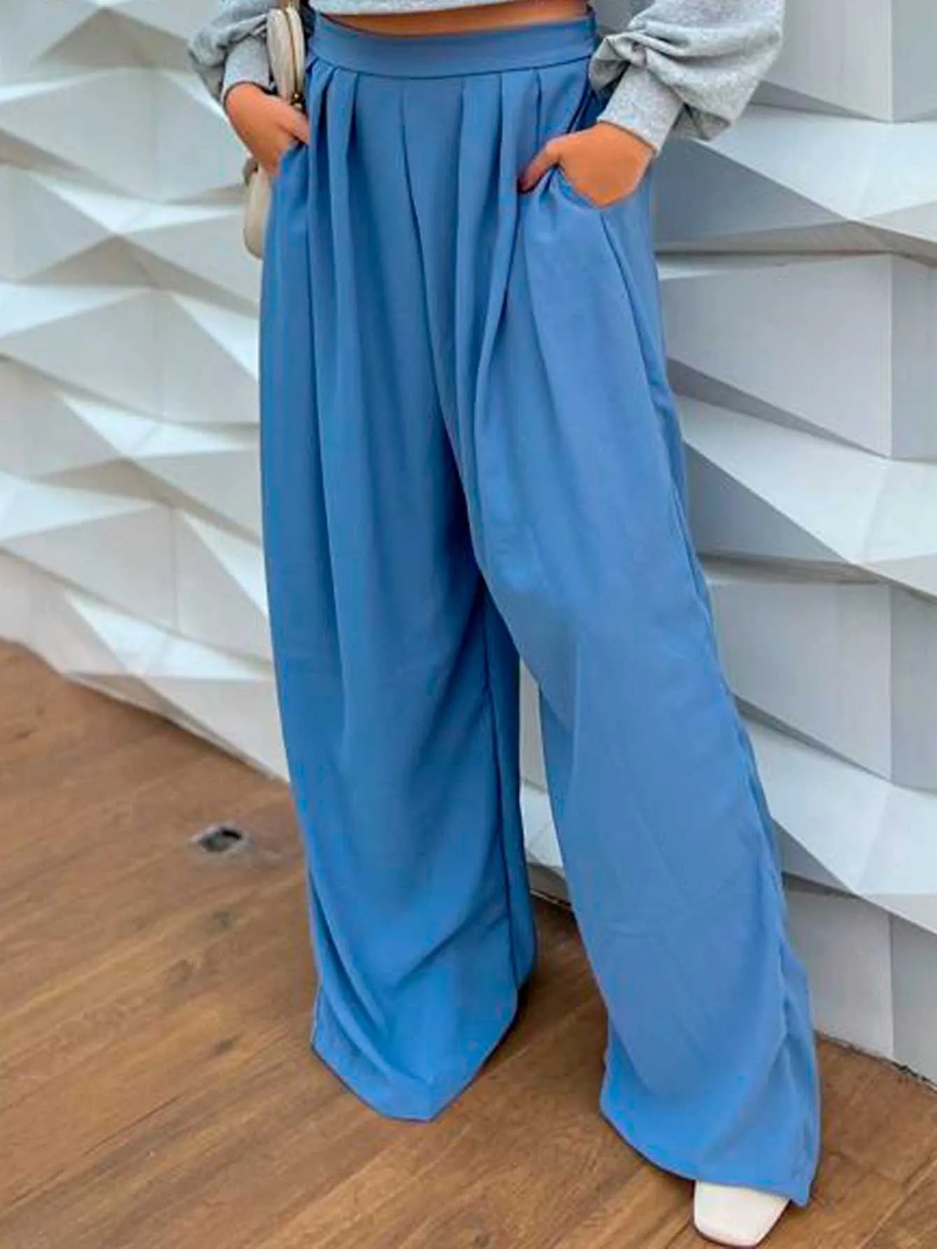 Calça Pantalona Fluida Alfaiataria