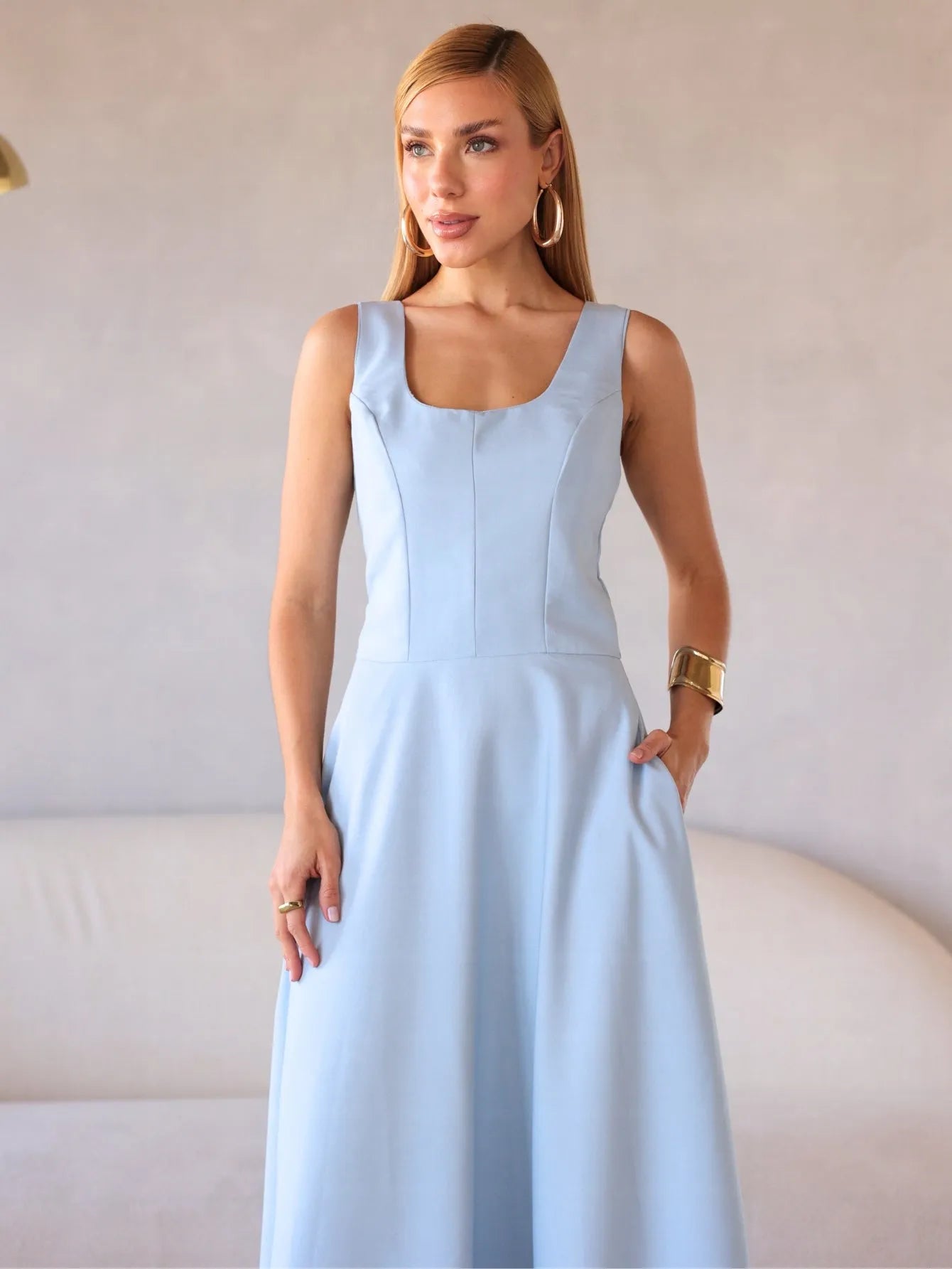 Vestido Longo Alfaiataria Decote Quadrado