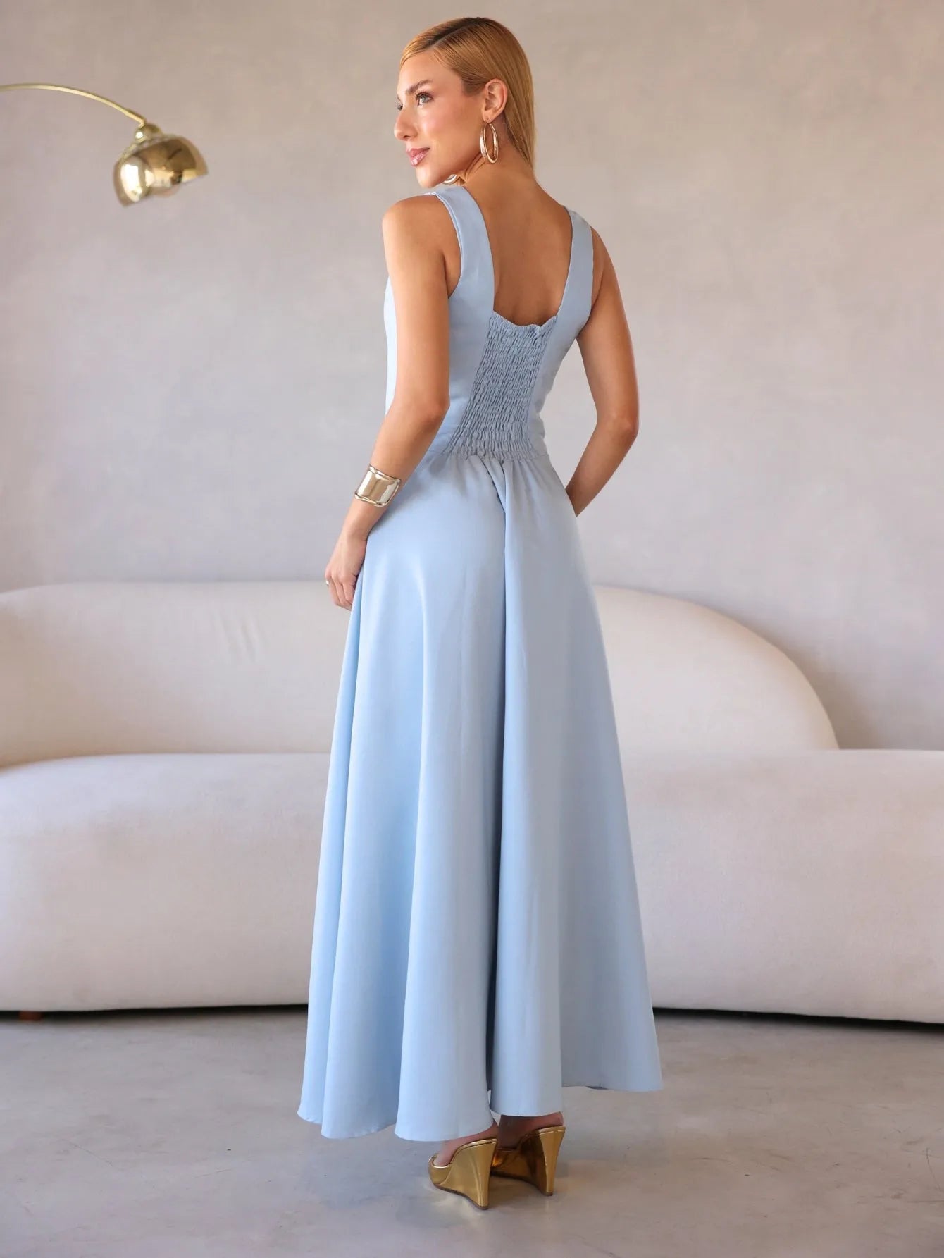 Vestido Longo Alfaiataria Decote Quadrado