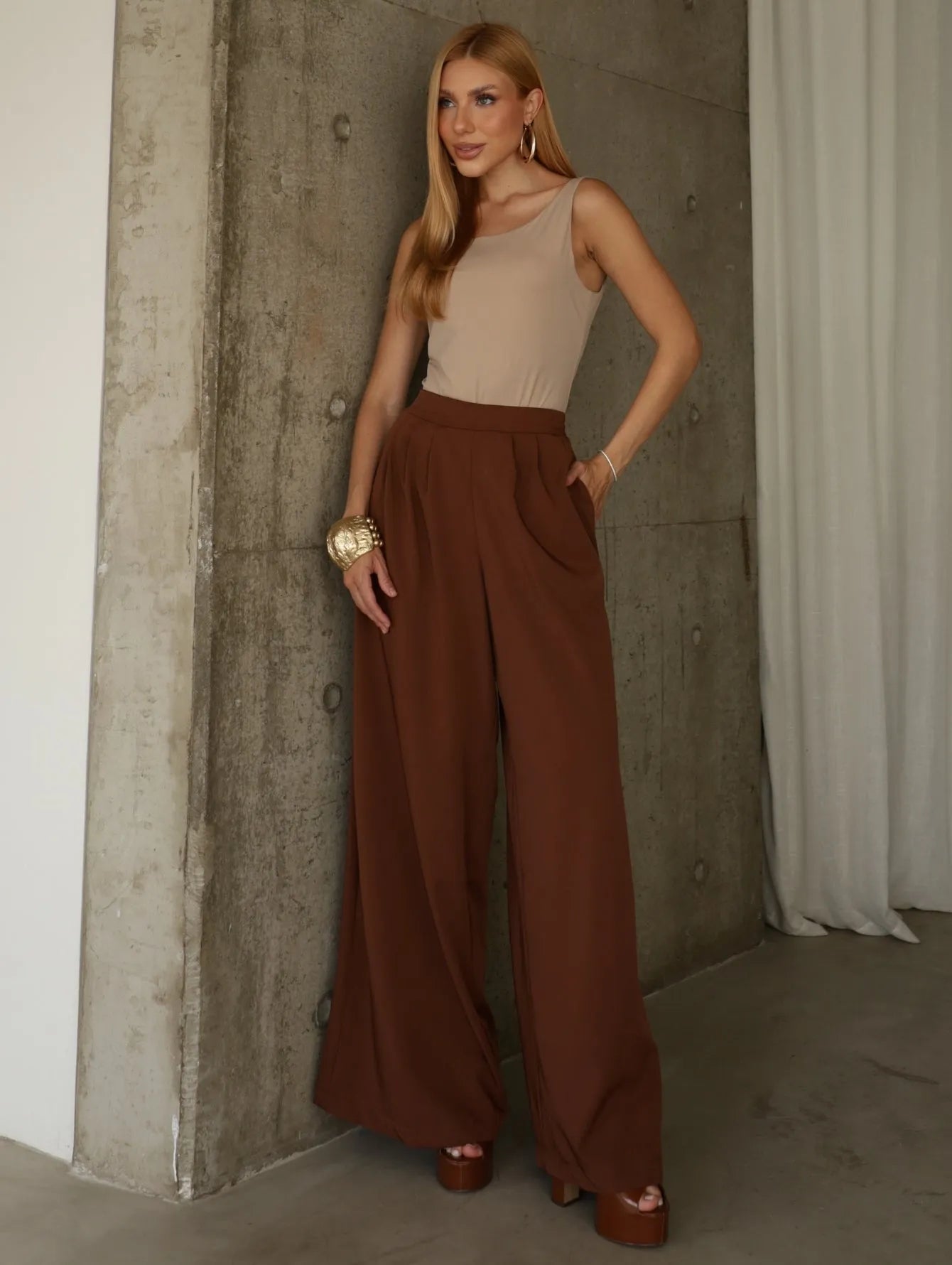 Calça Pantalona Fluida Alfaiataria