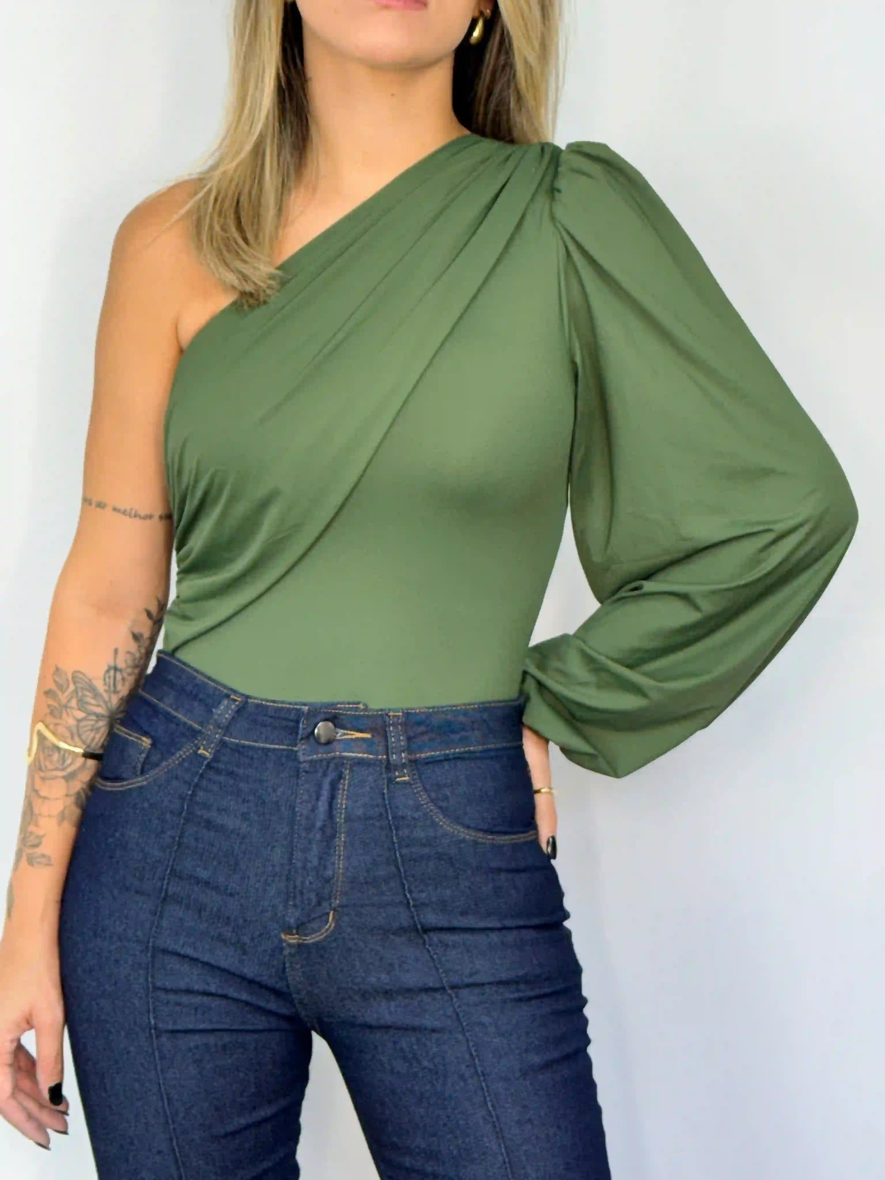 Body Premium Assimétrico com Franzido no Decote - SANTALUX - 120