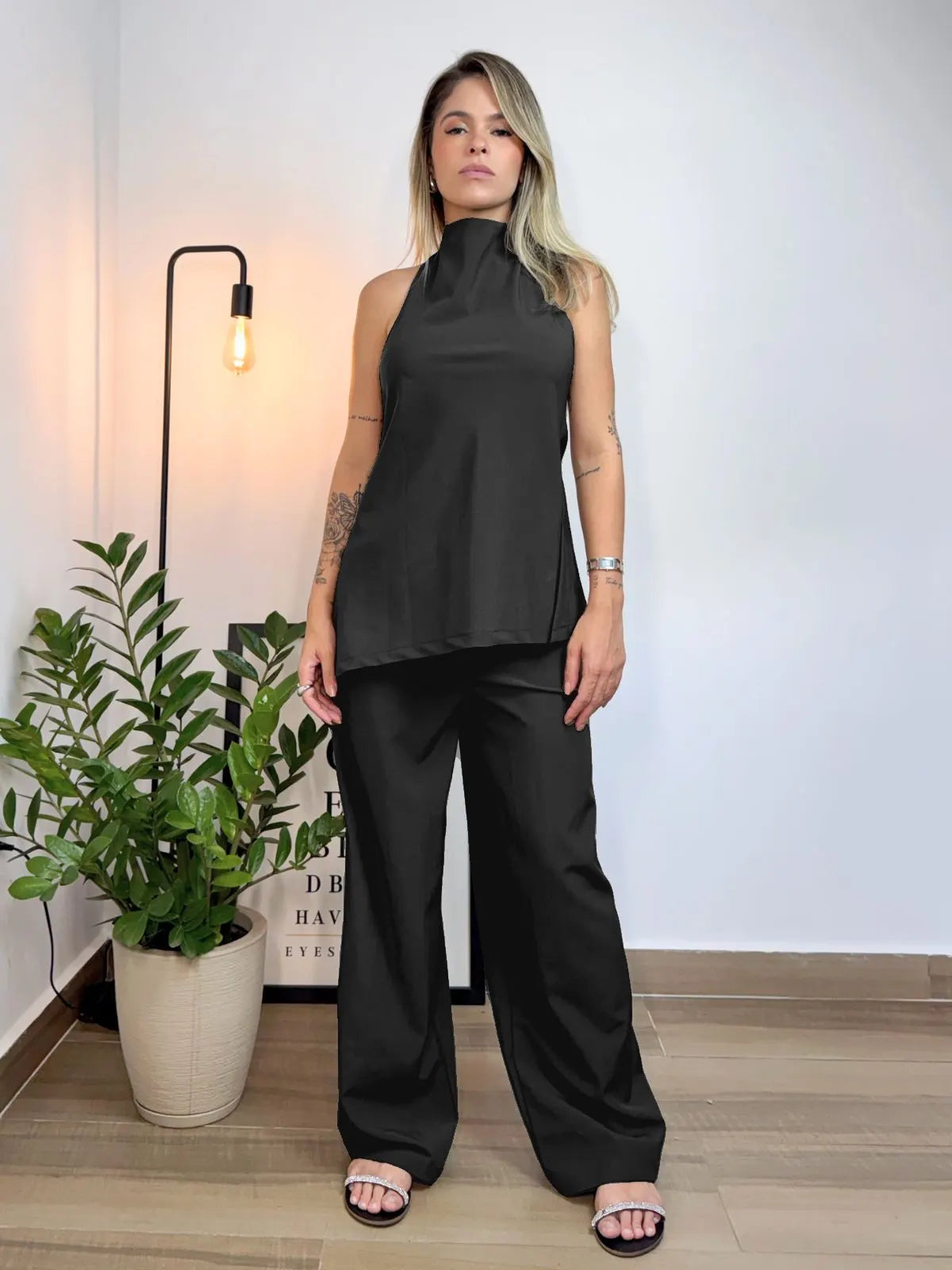 Conjunto Calça e Top Frente Única - Santalux