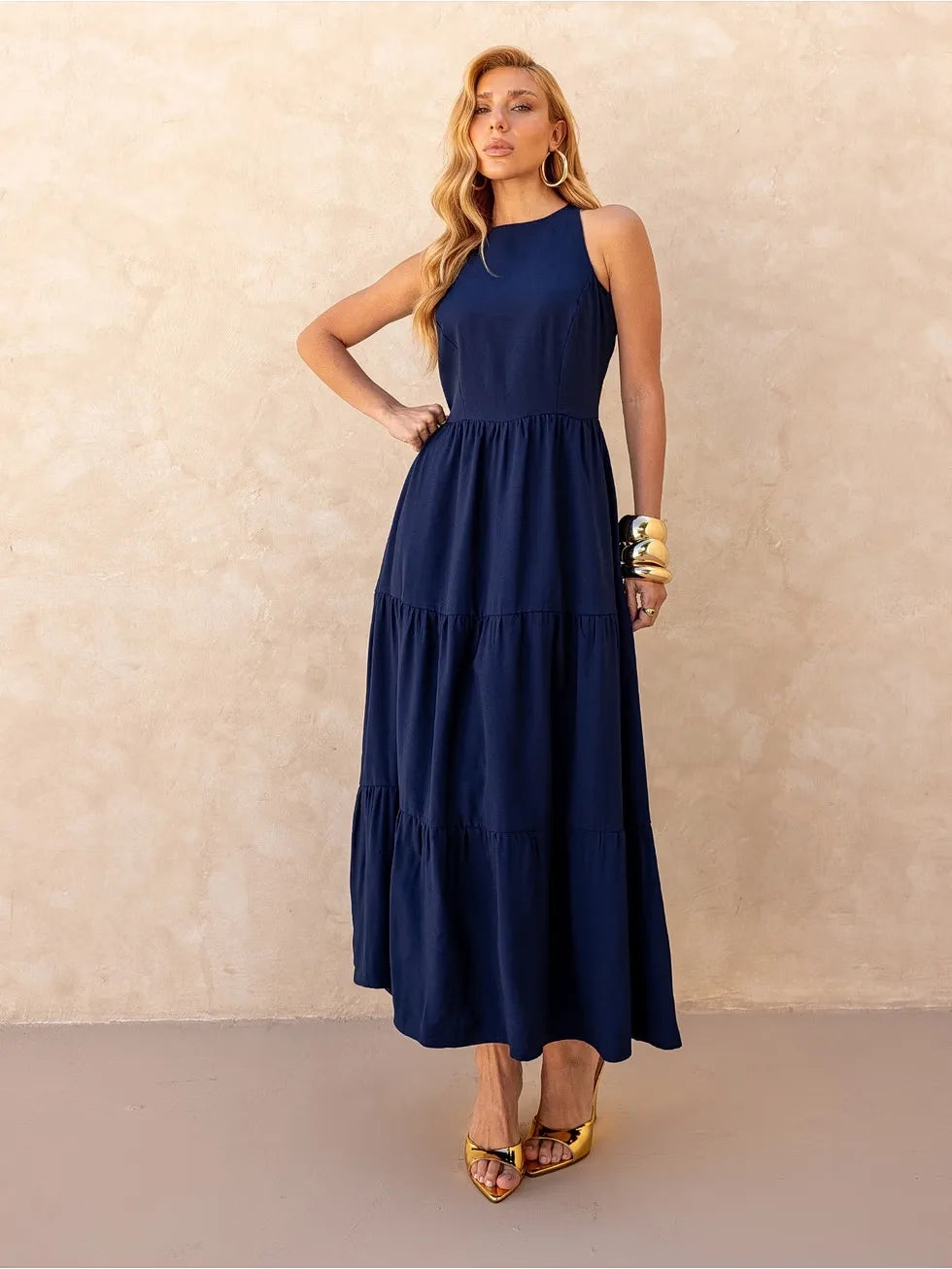 Vestido Midi Alfaiataria Sem Manga