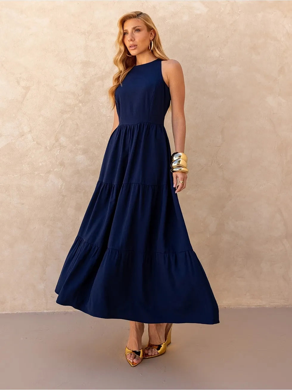 Vestido Midi Alfaiataria Sem Manga