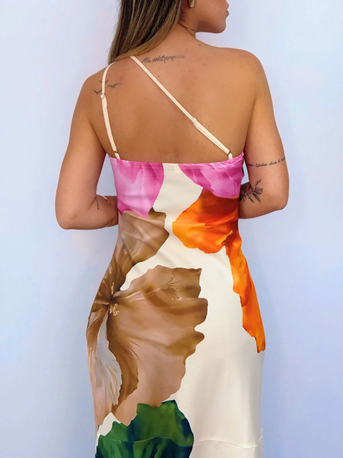 Vestido Midi Floral Roselle Aquarela - SANTALUX - 151 - Florescer Luxe