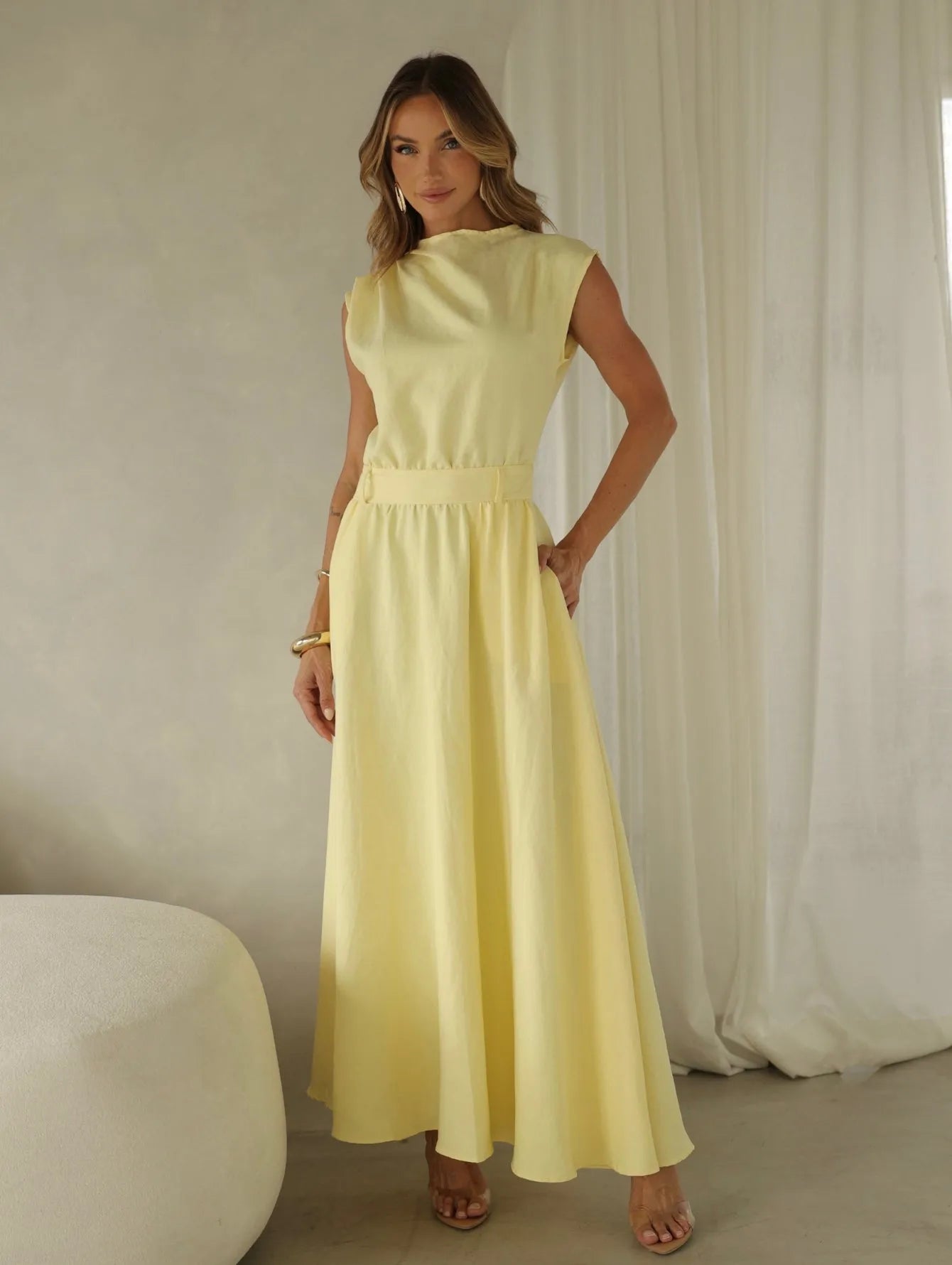 Vestido Midi Alfaiataria Saia Evasê Passantes