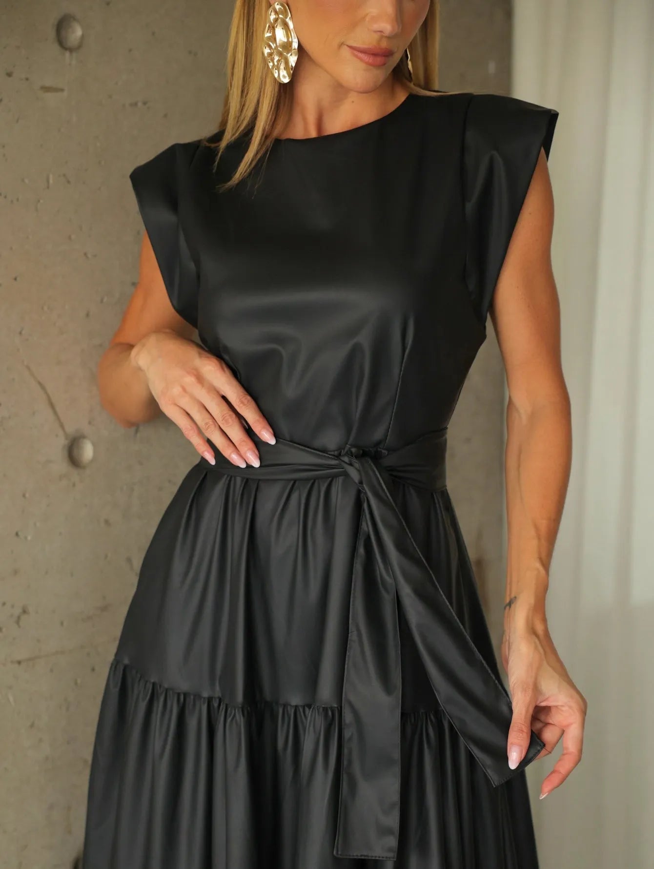 Vestido Midi Couro Muscle Tee