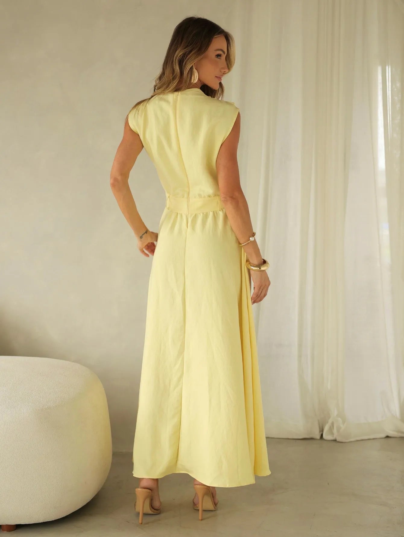 Vestido Midi Alfaiataria Saia Evasê Passantes