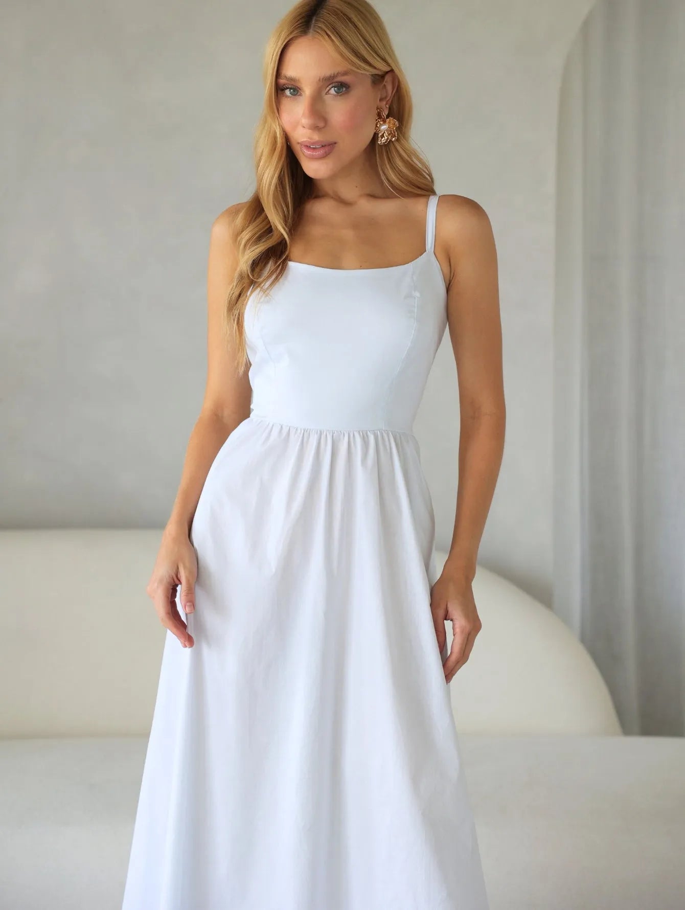 Vestido Midi Tricoline Alças Reguláveis