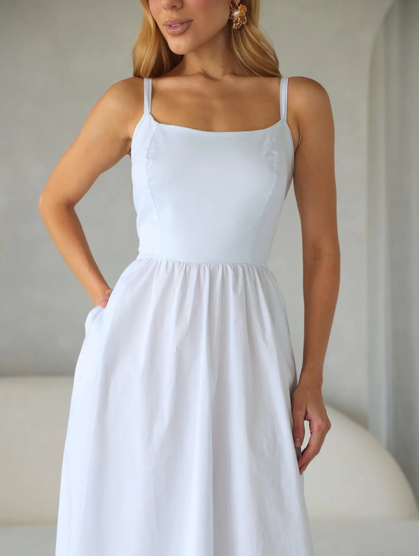 Vestido Midi Tricoline Alças Reguláveis