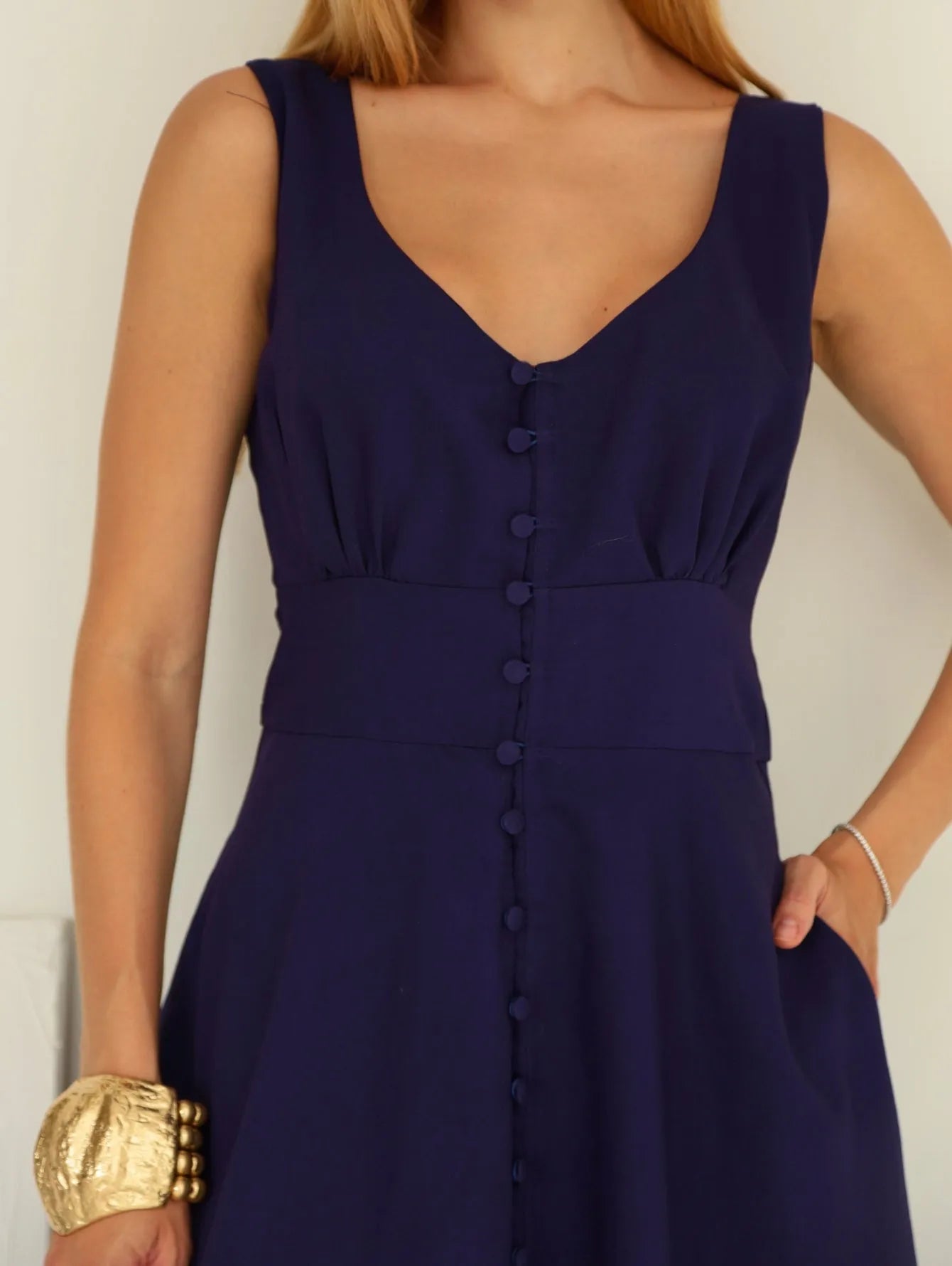 Vestido Midi Alfaiataria Decote V Lastex