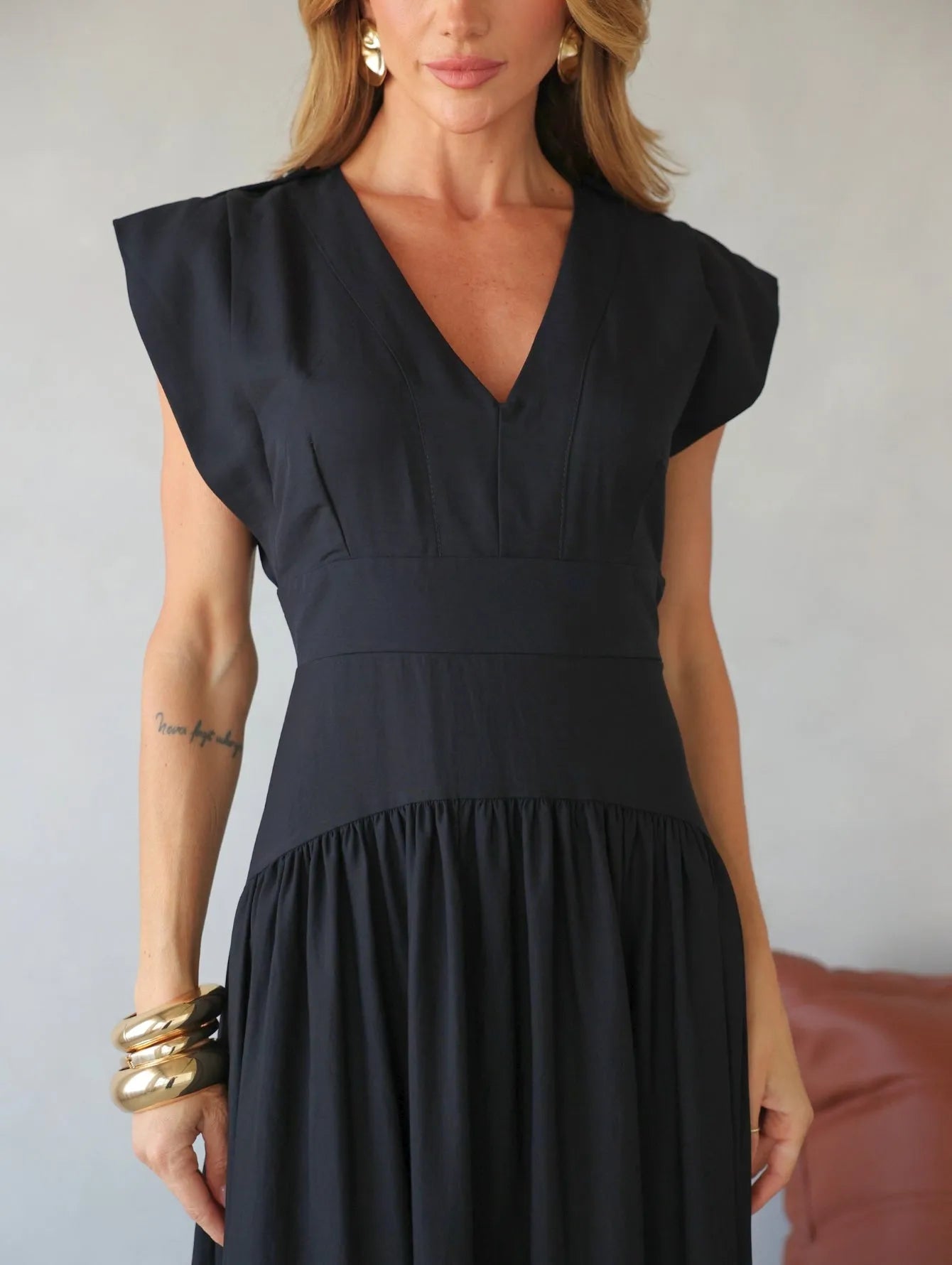 Vestido Longo Alfaiataria Martingale Ombros
