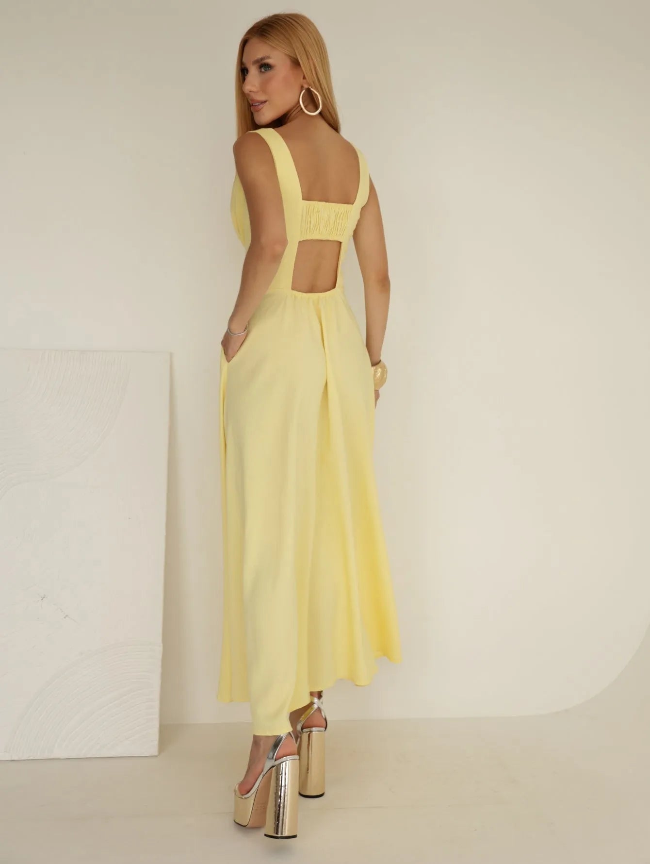 Vestido Midi Alfaiataria Decote V Lastex