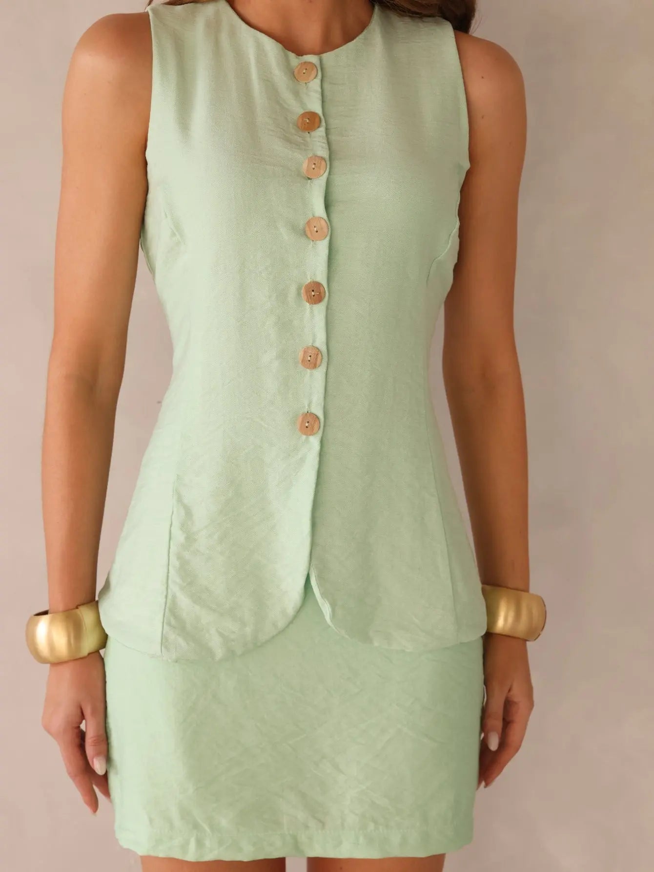 Conjunto Viscose Colete Short Saia