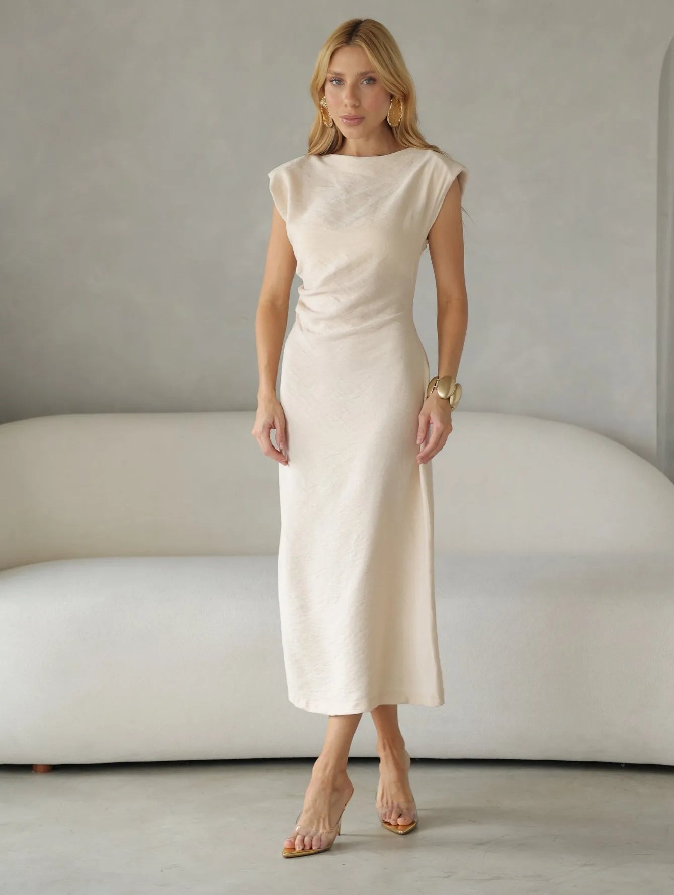 Vestido Midi Drapeado Ombreiras