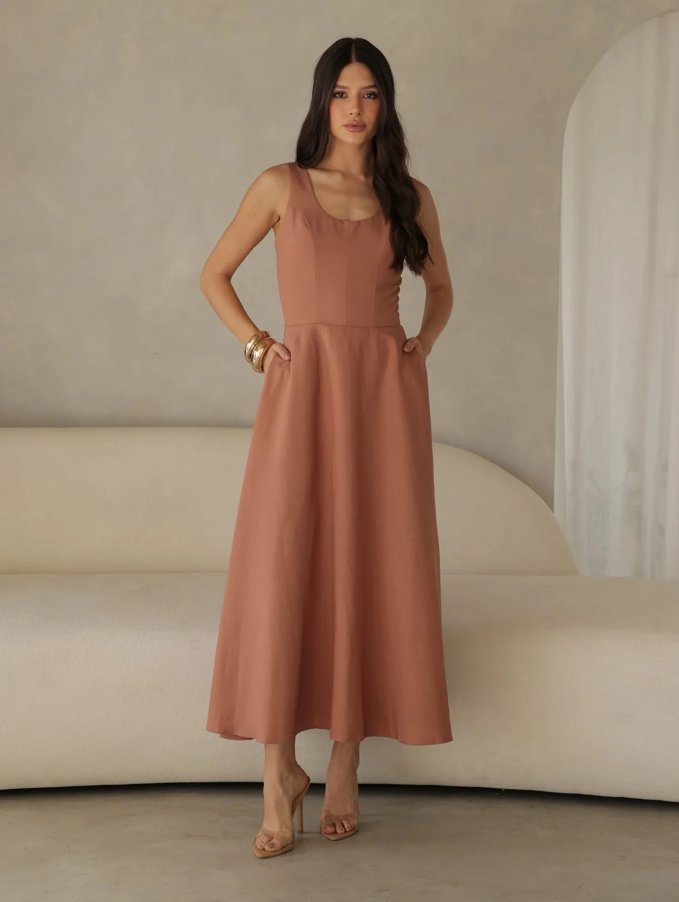 Vestido Longo Alfaiataria Decote Quadrado