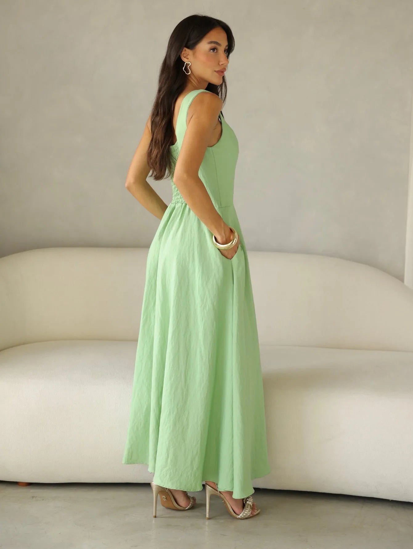 Vestido Longo Alfaiataria Decote Quadrado