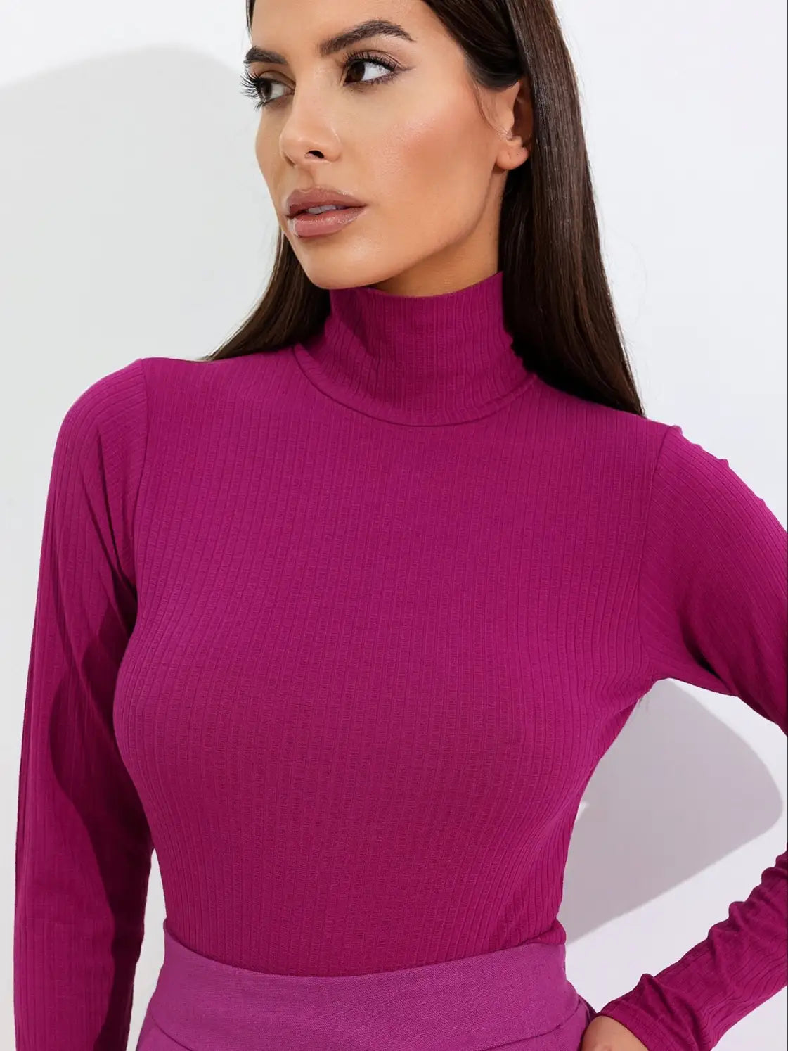 Blusa Canelada Manga Longa Gola Alta
