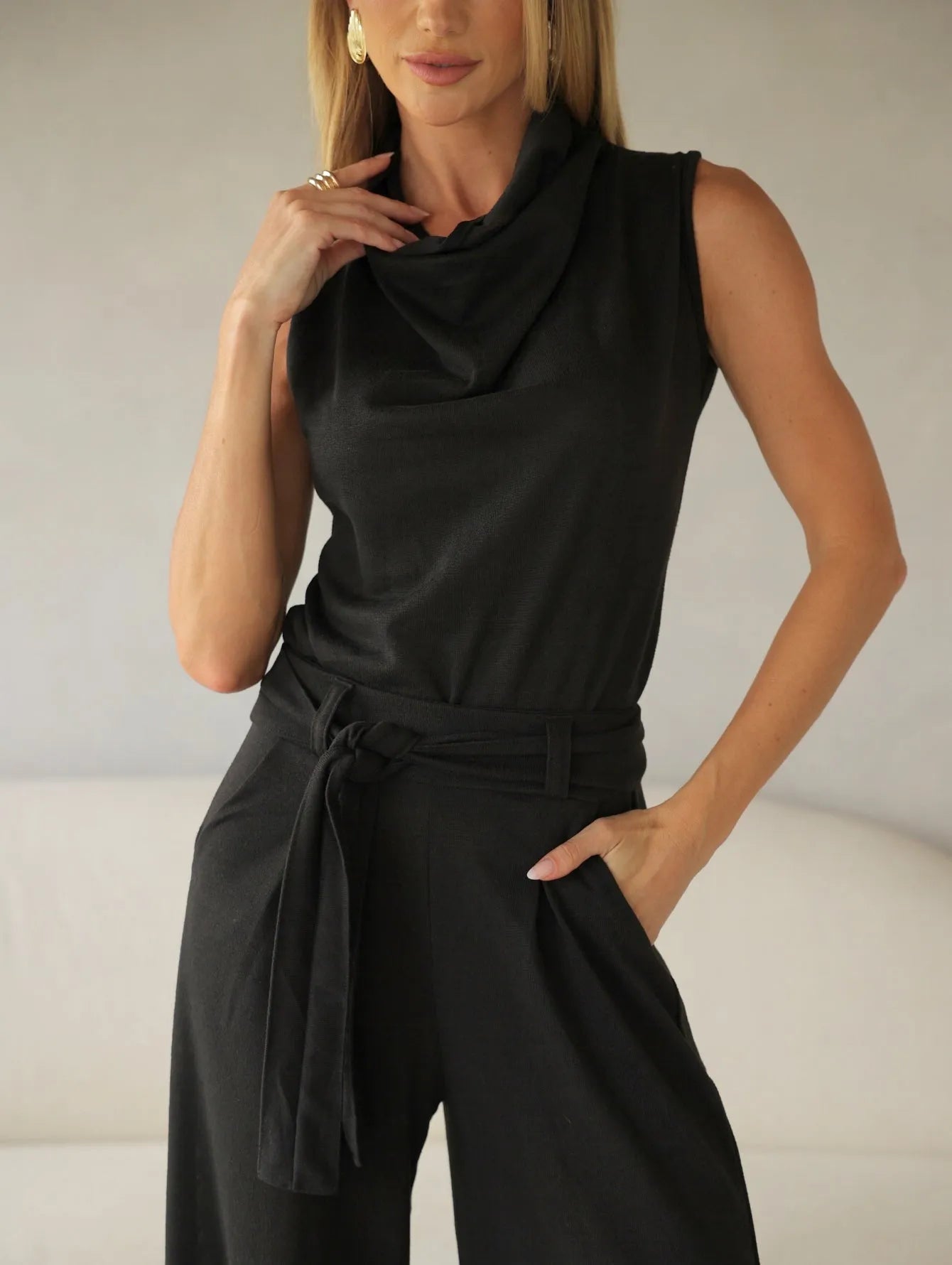 Conjunto Lanzinha Pantalona Gola Alta Cinto