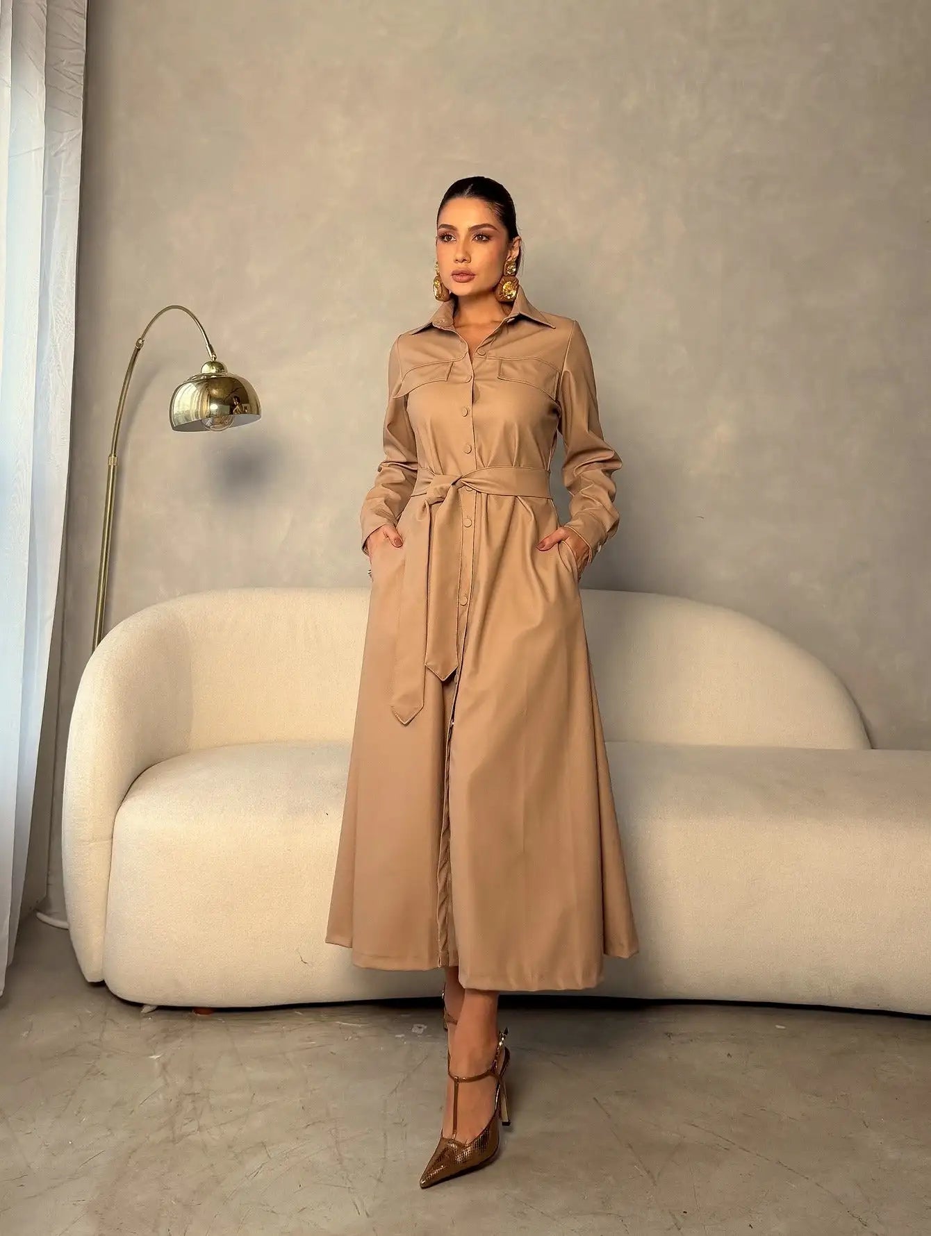 Vestido Midi Couro Manga Longa