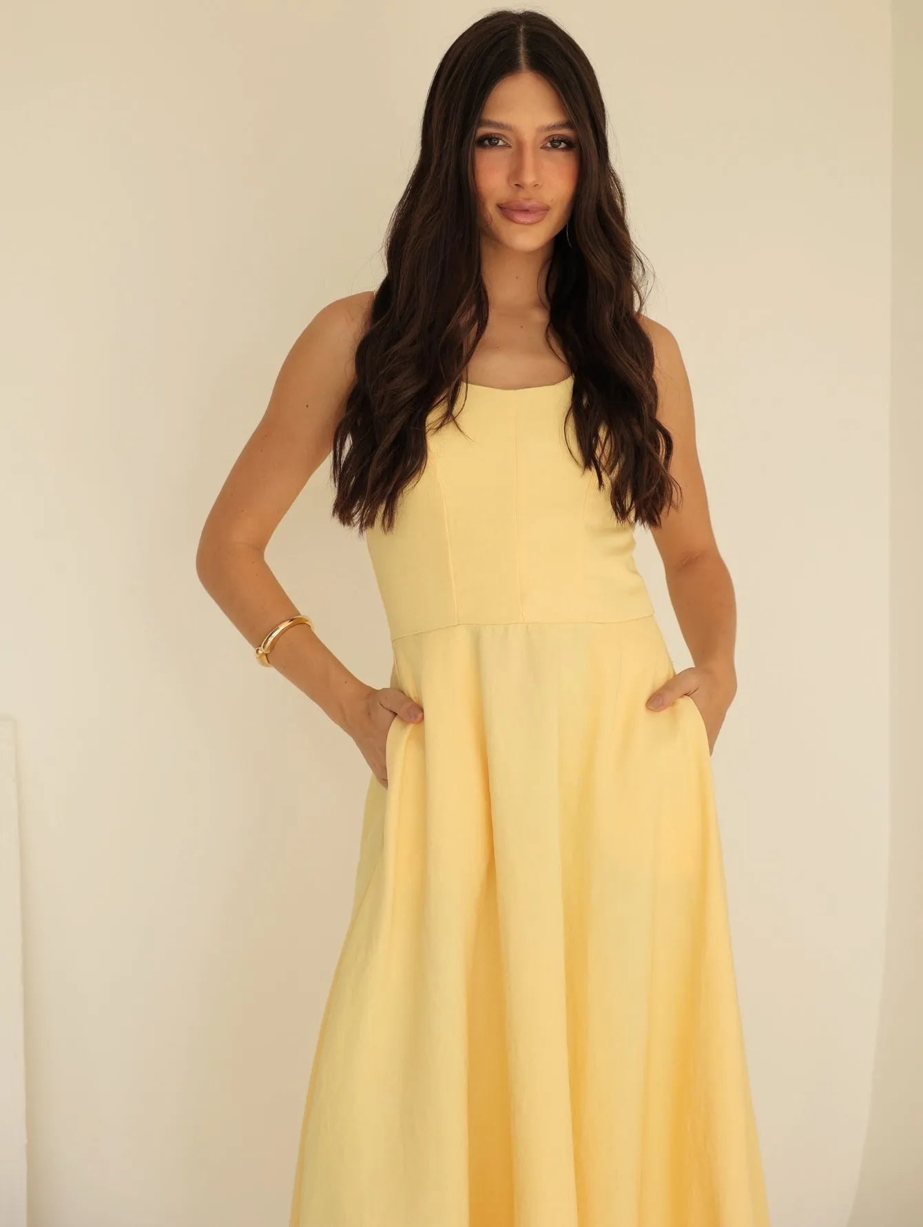 Vestido Longo Alfaiataria Decote Quadrado