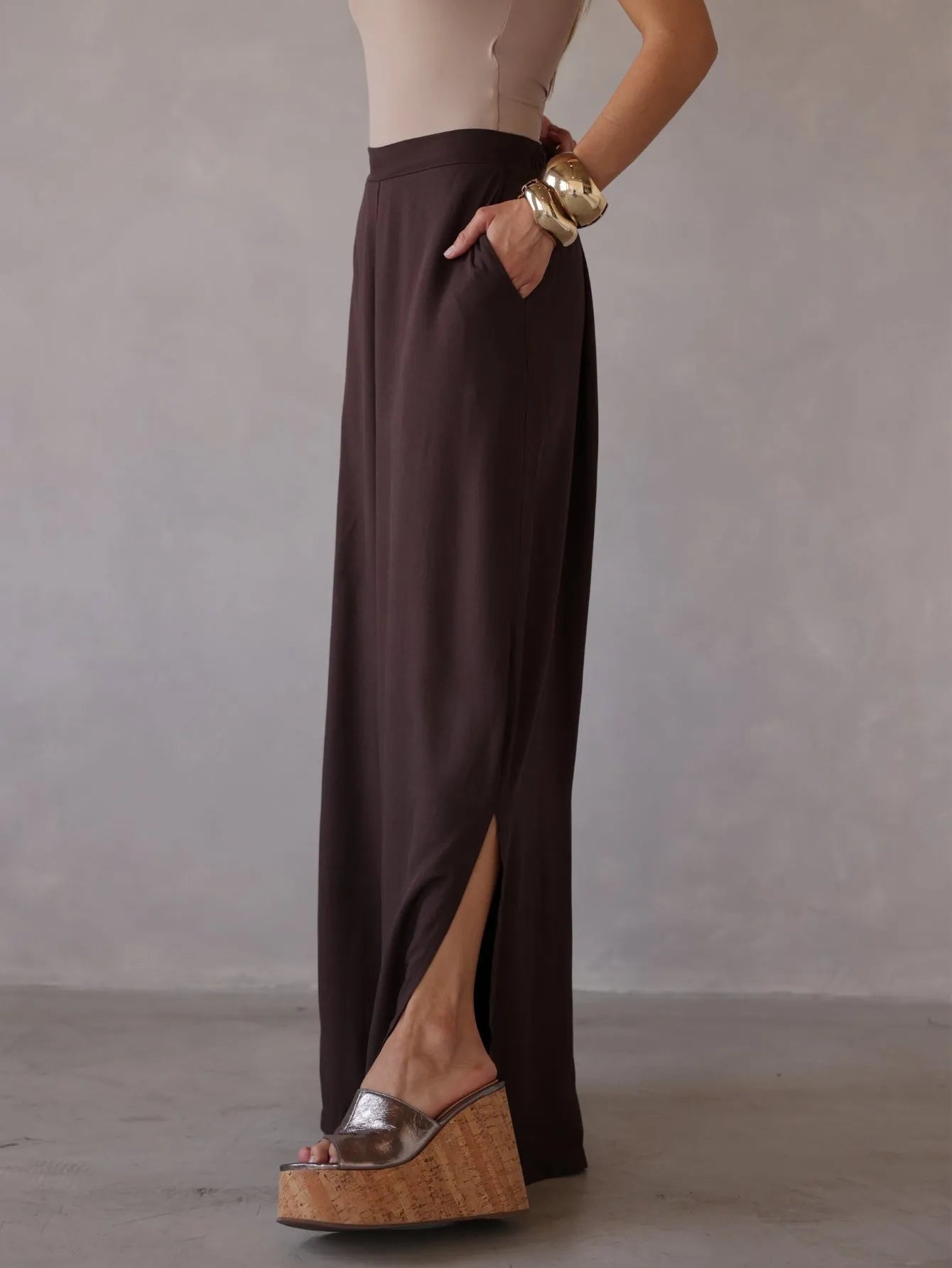 Calça Pantalona Alfaiataria Fenda Lateral