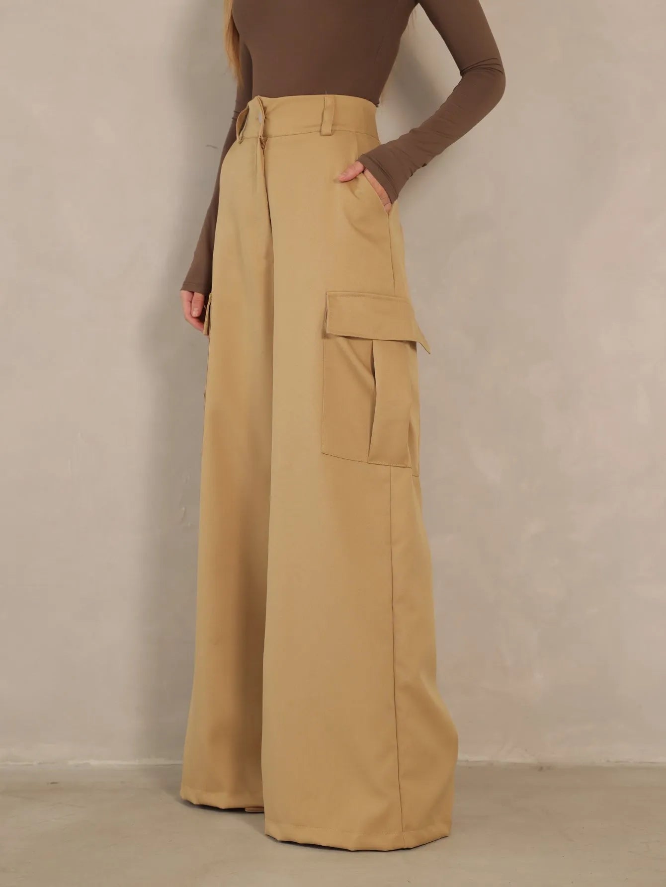 Calça Cargo Pantalona Alfaiataria