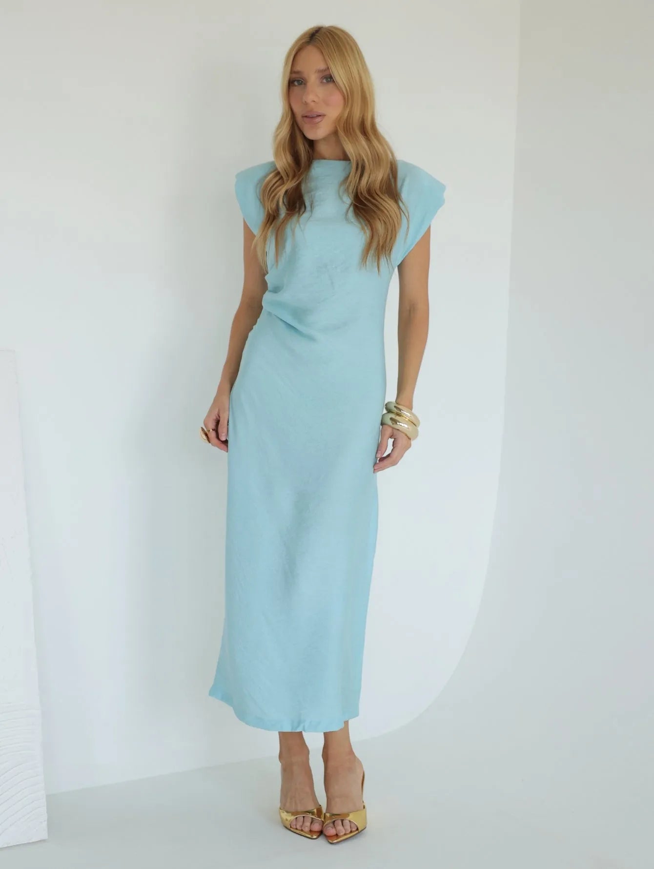 Vestido Midi Drapeado Ombreiras