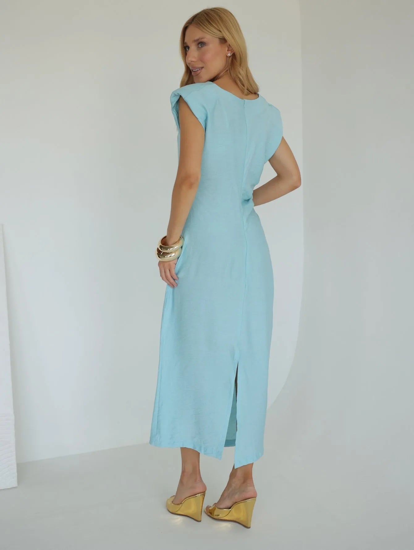 Vestido Midi Drapeado Ombreiras