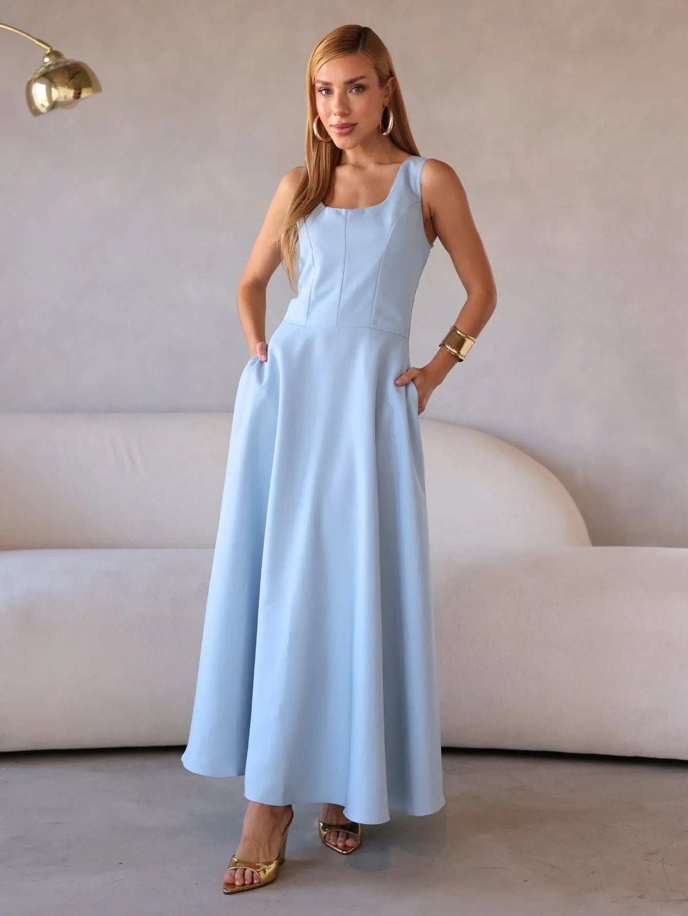 Vestido Longo Alfaiataria Decote Quadrado