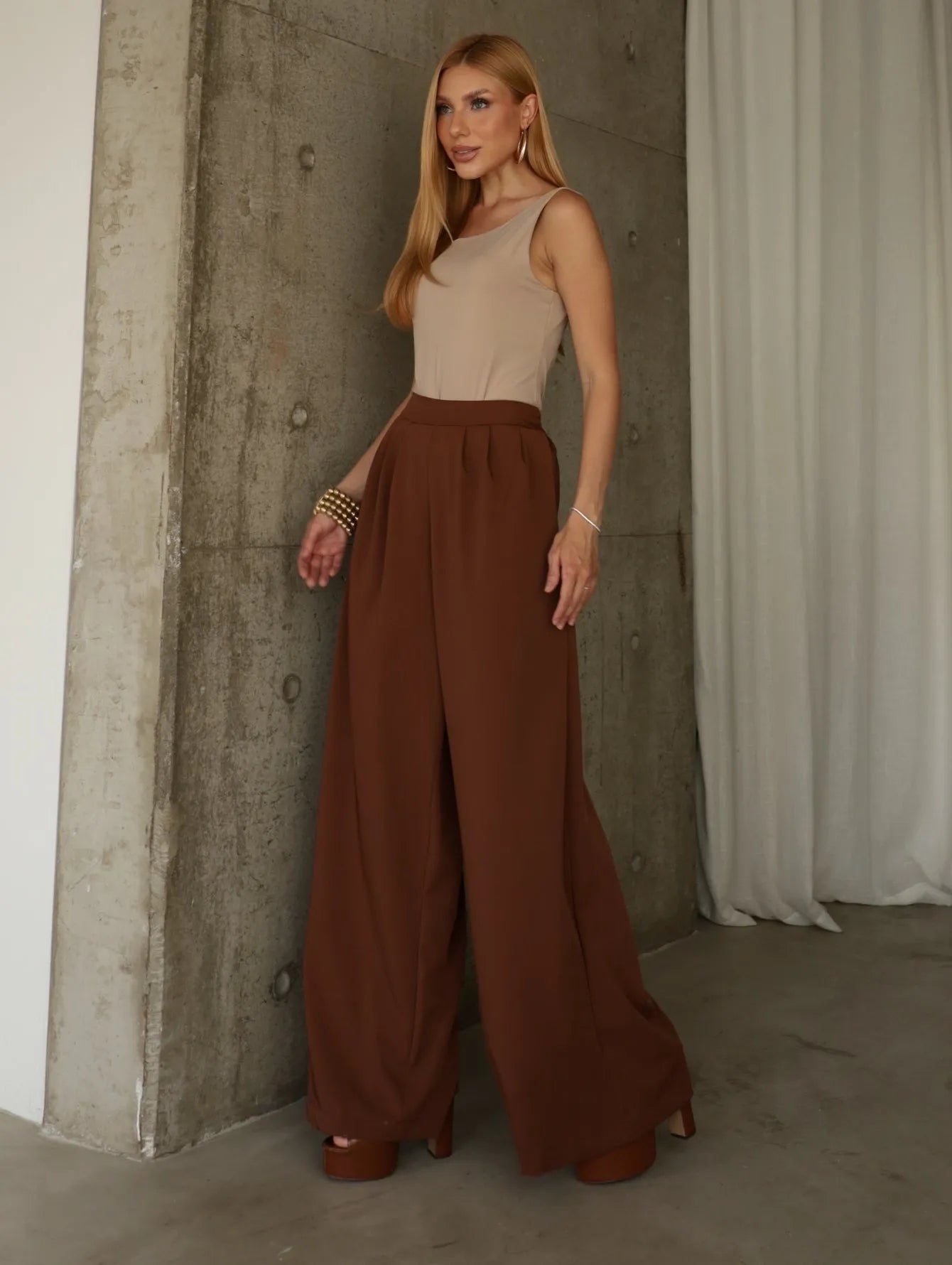 Calça Pantalona Fluida Alfaiataria
