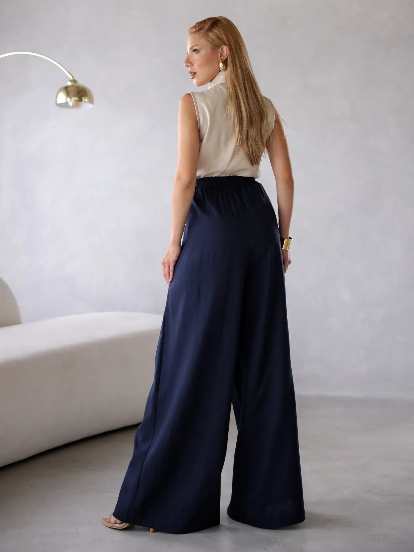 Calça Pantalona Alfaiataria Cintura Alta