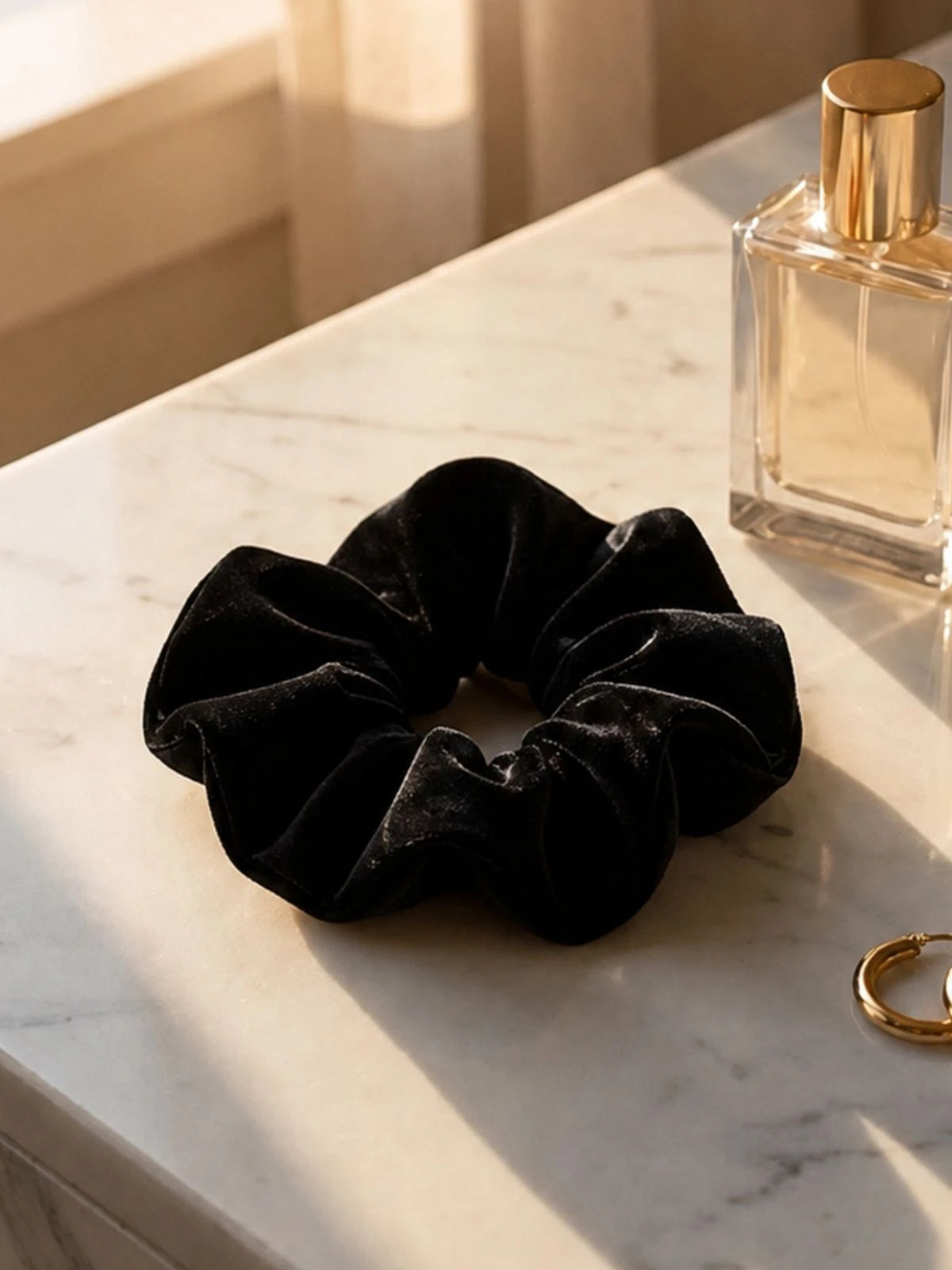 Laço Velvet Preto Peluciado - SANTALUX