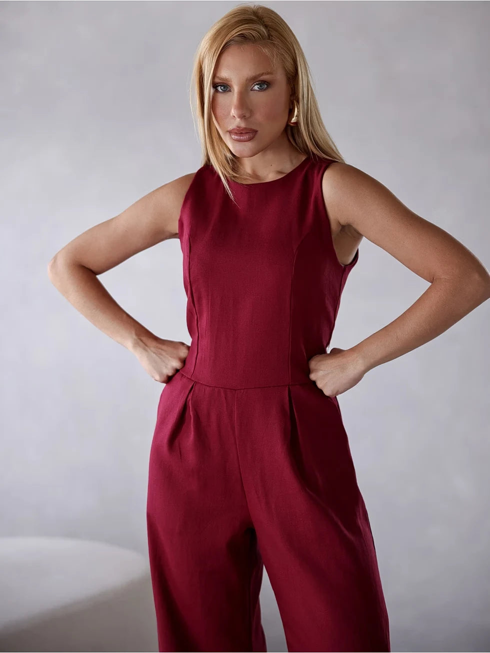 Macacão Linho Decote Nadador Confortável - SANTALUX - 134