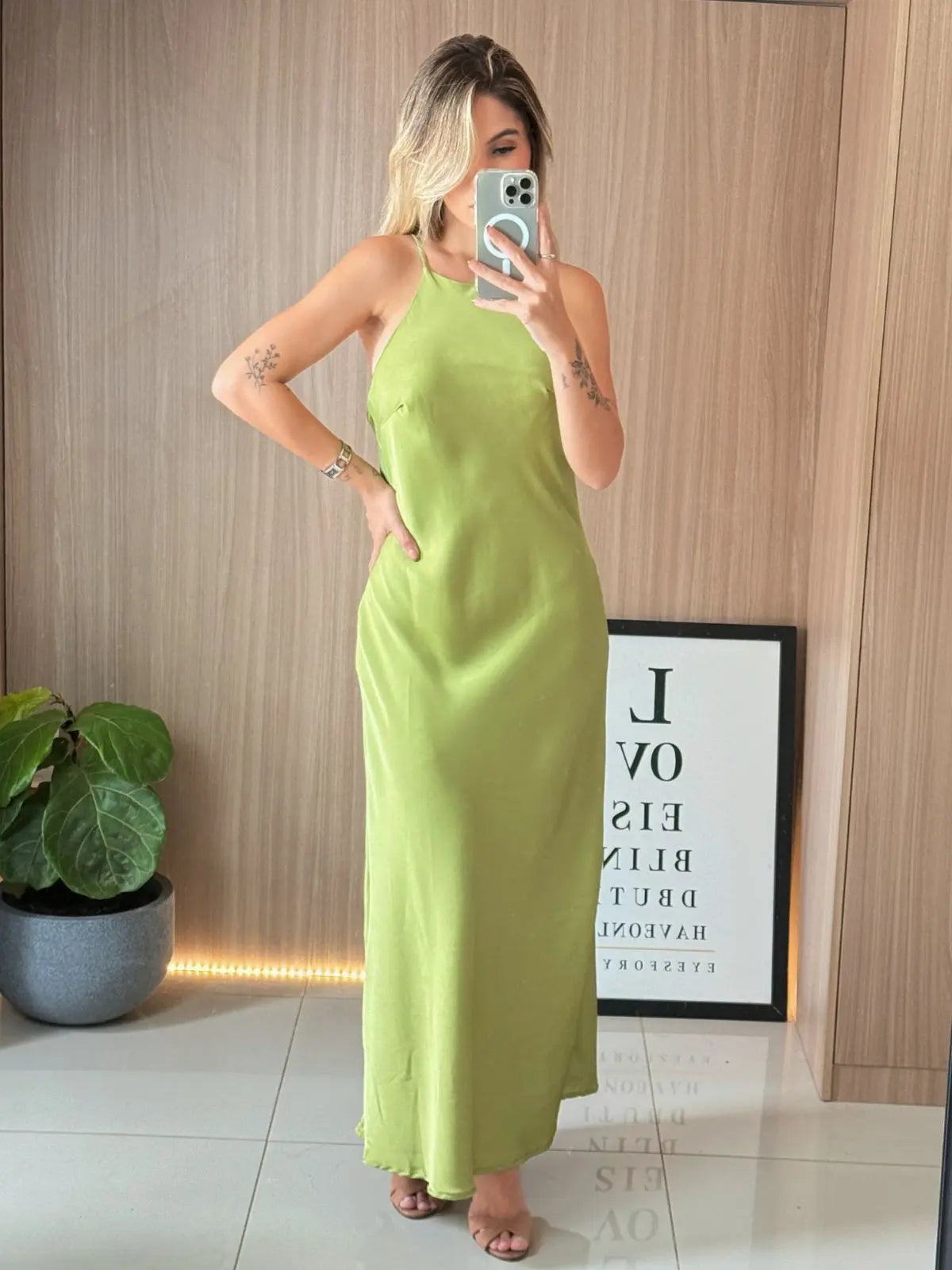 Vestido Midi de Cetim Premium com Alça Fina - Santalux - 085